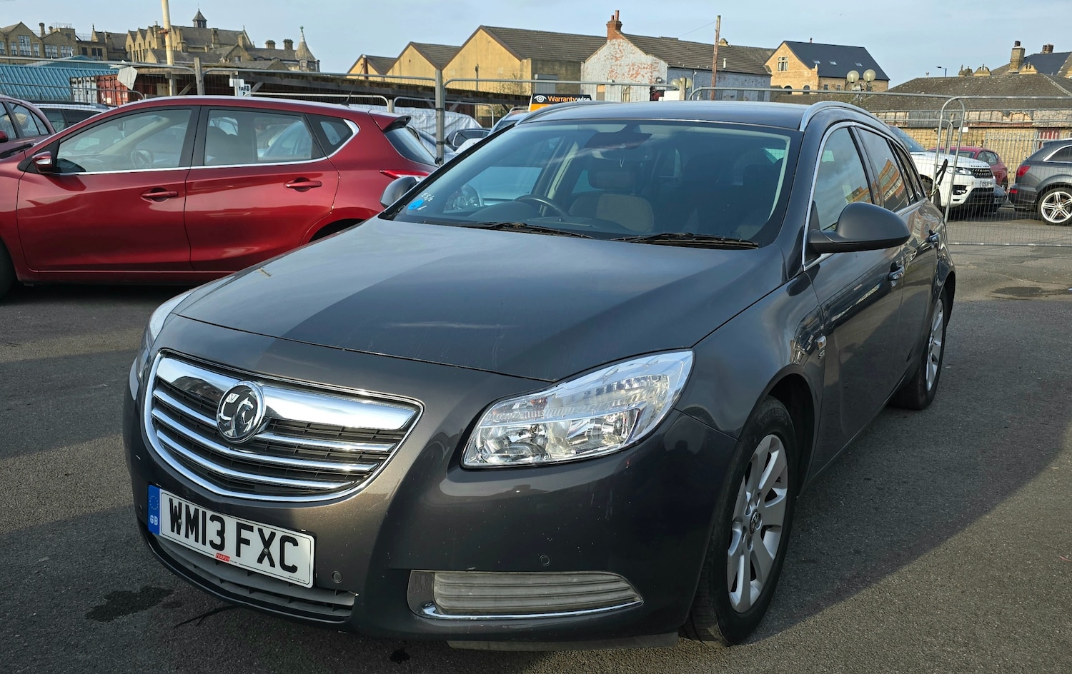 Used Vauxhall Insignia 2013 for sale - 77953711: Photo 2