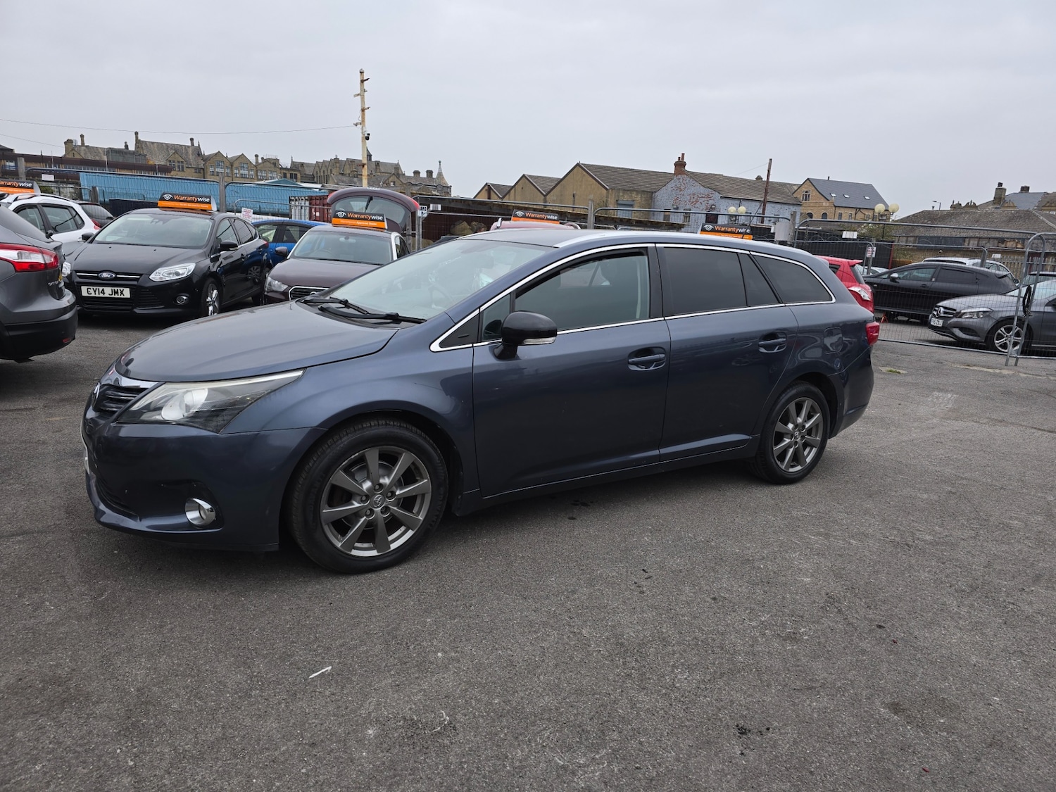 Used Toyota Avensis 2013 for sale - 76305844: Photo 5