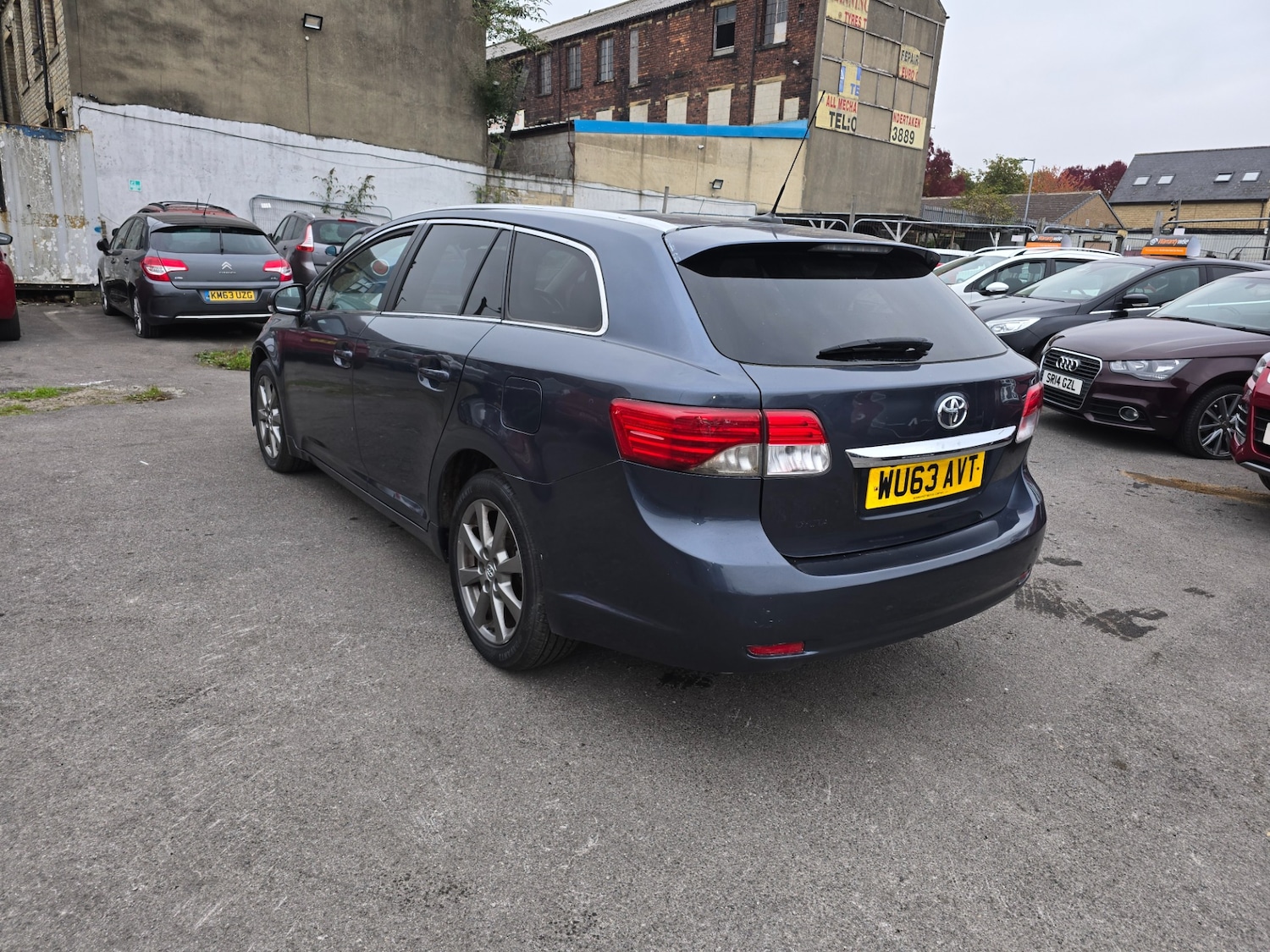 Used Toyota Avensis 2013 for sale - 76305844: Photo 8