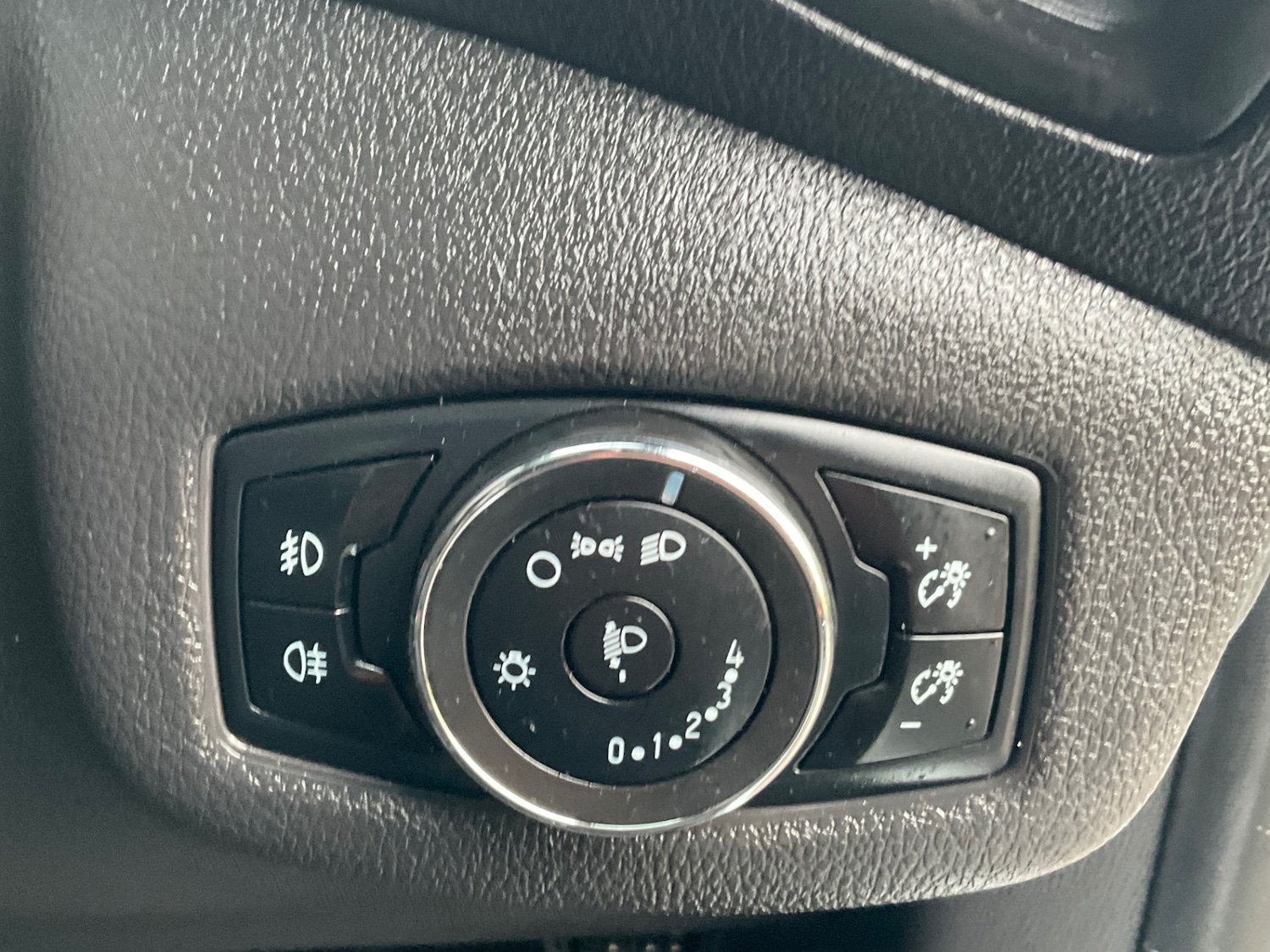 Used Ford Transit Connect 2017 for sale - 77375862: Photo 30