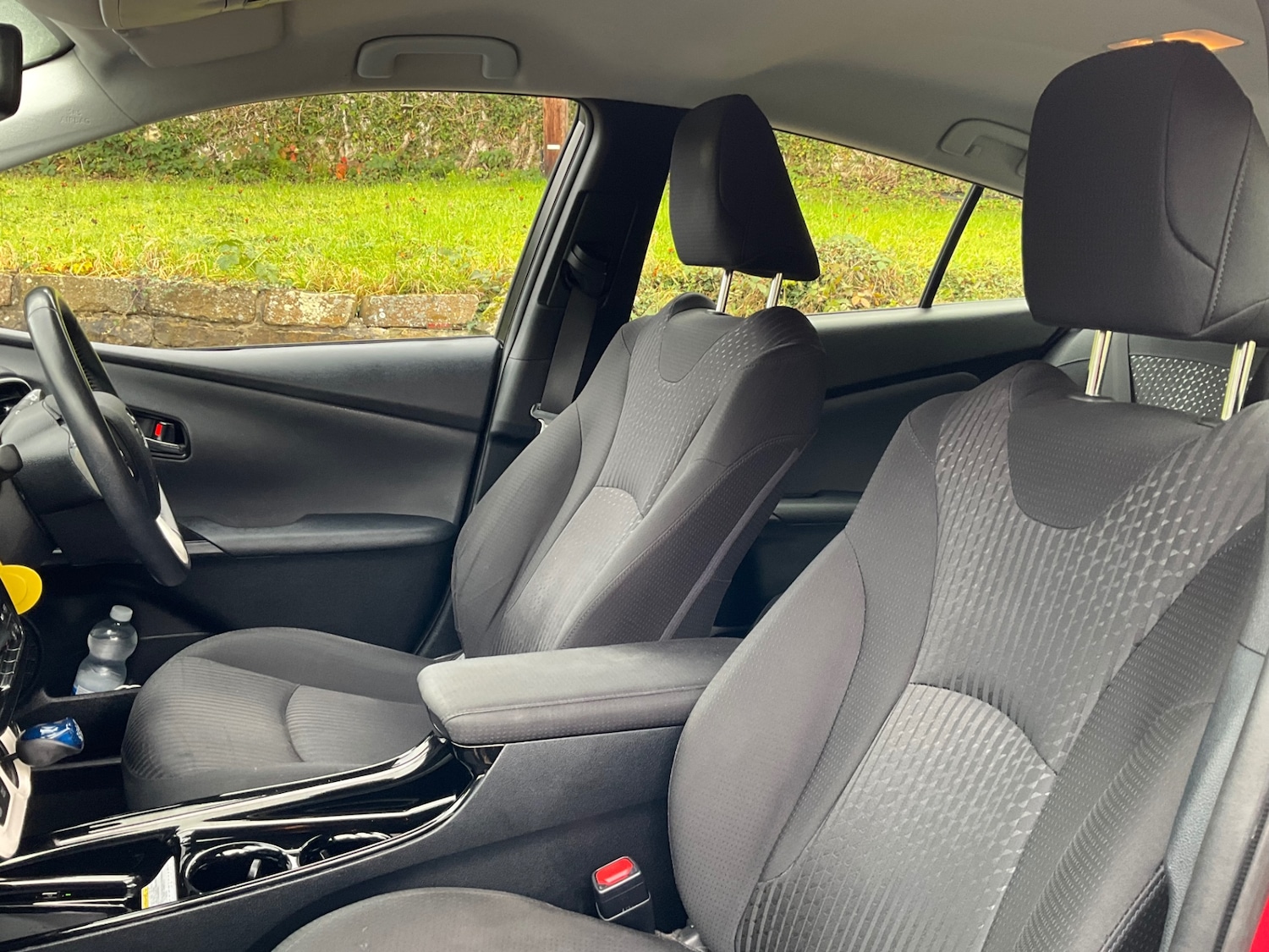 Used Toyota Prius 2017 for sale - 76422150: Photo 12