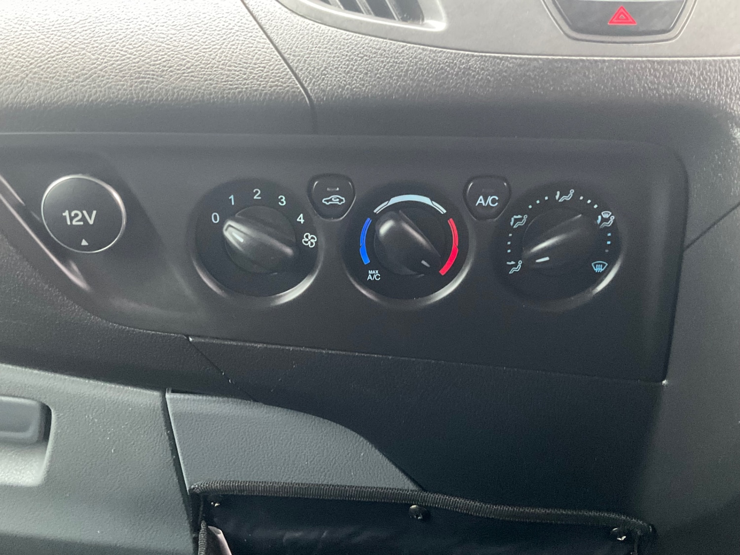 Used Ford Transit Custom 2014 for sale - 77718072: Photo 28