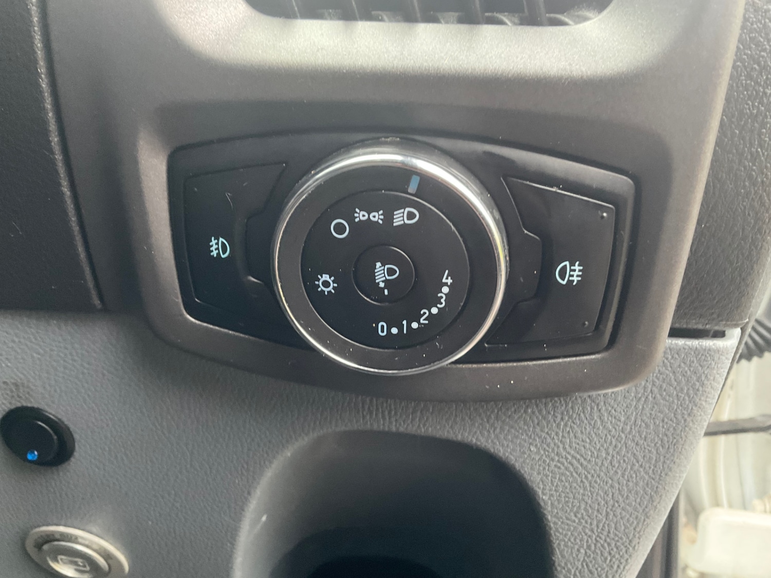 Used Ford Transit Custom 2014 for sale - 77718072: Photo 32