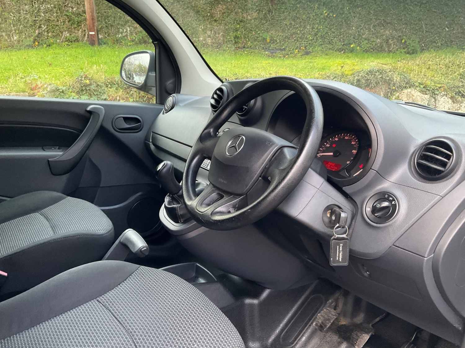 Used Mercedes-Benz Citan 2013 for sale - 76568330: Photo 15