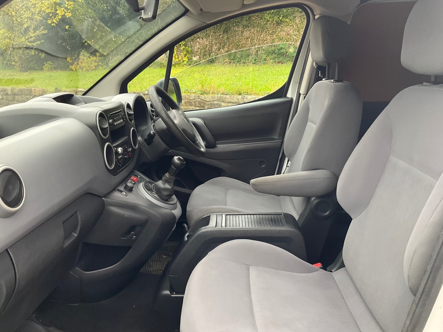 Used Peugeot Partner 2014 for sale - 76403195: Photo 17