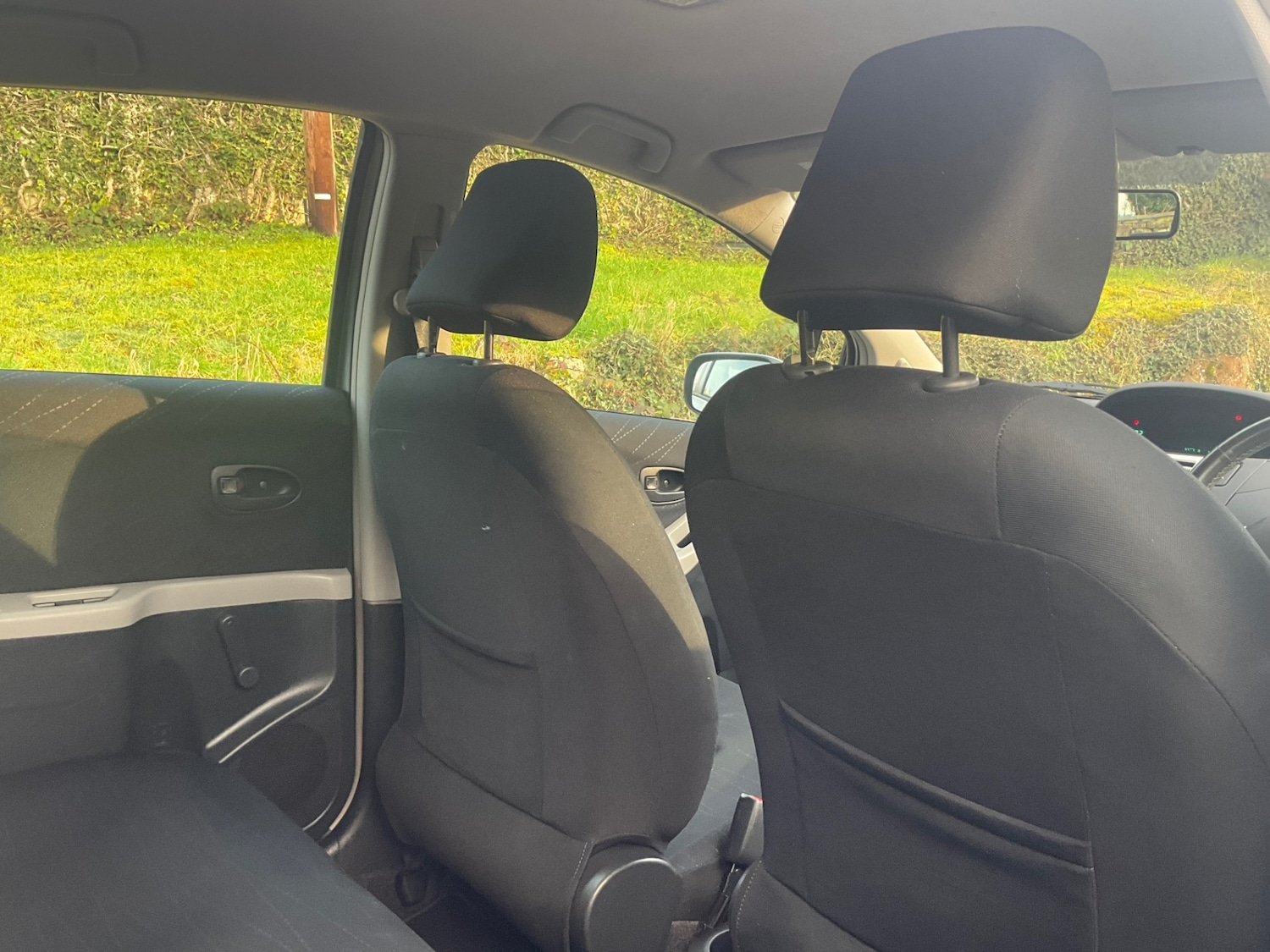 Used Toyota Yaris 2007 for sale - 77264224: Photo 19