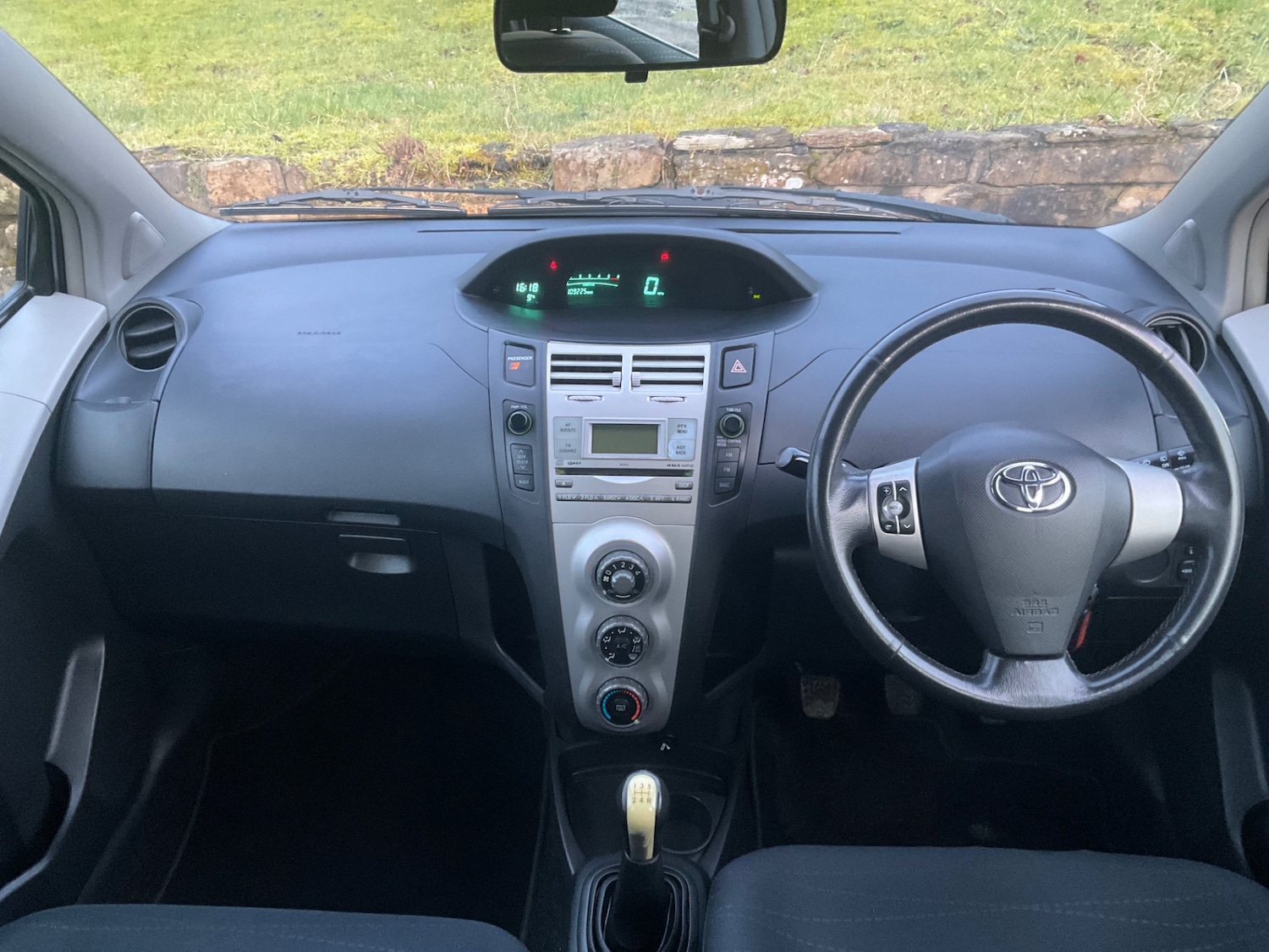 Used Toyota Yaris 2007 for sale - 77264224: Photo 22