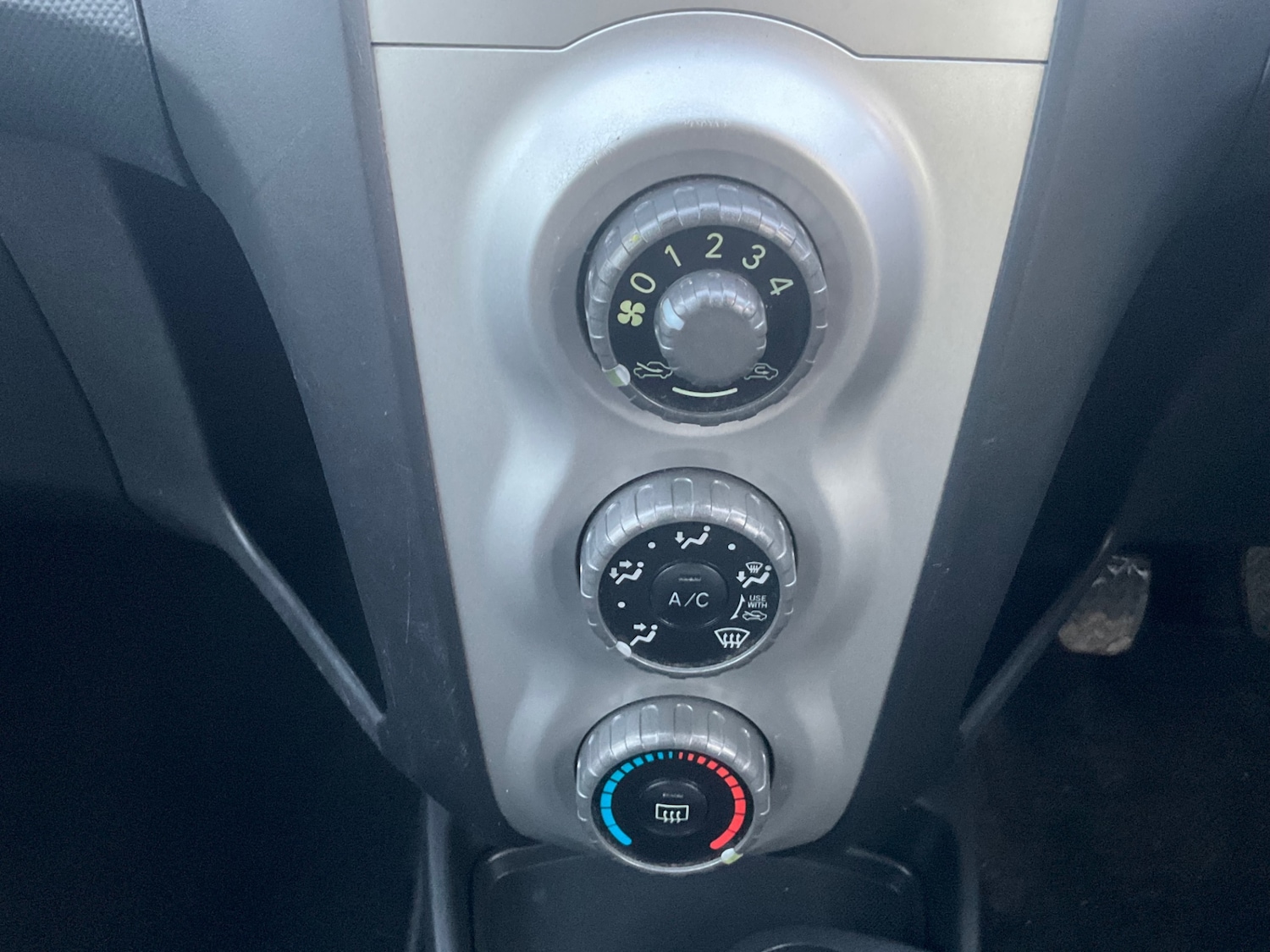 Used Toyota Yaris 2007 for sale - 77264224: Photo 25