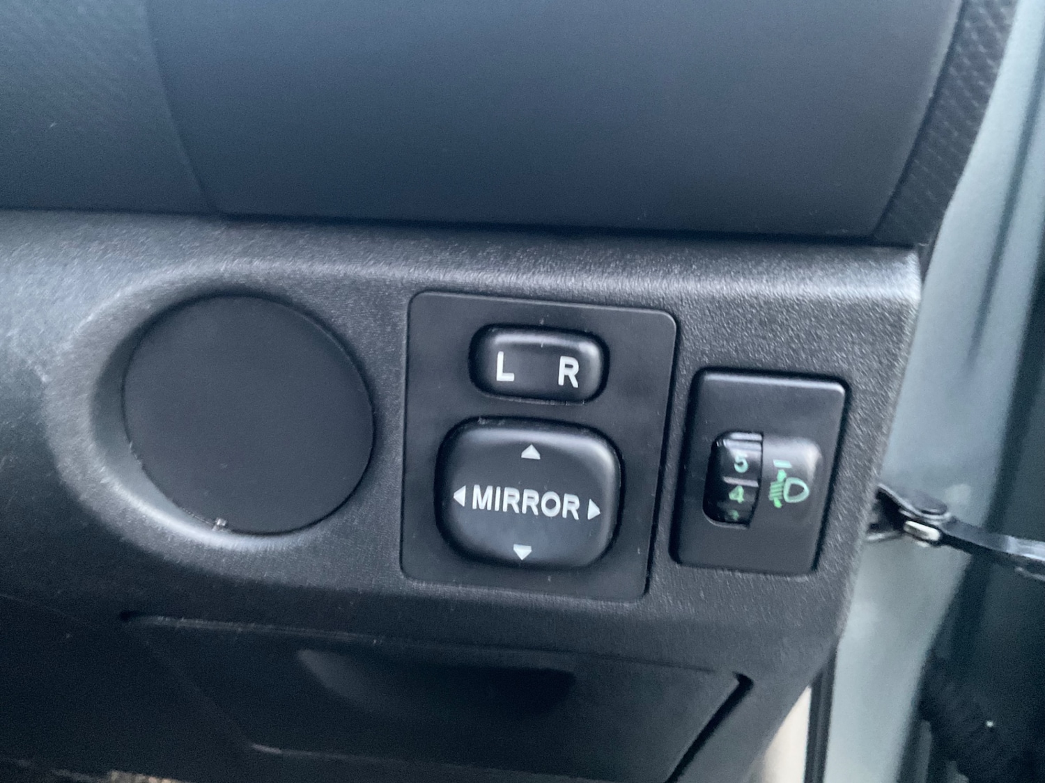 Used Toyota Yaris 2007 for sale - 77264224: Photo 30