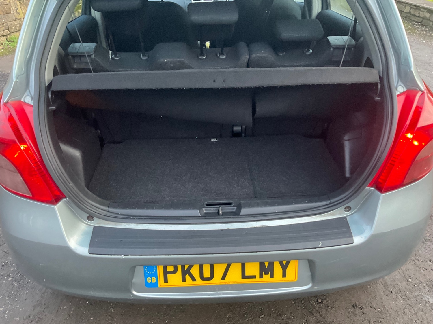 Used Toyota Yaris 2007 for sale - 77264224: Photo 37