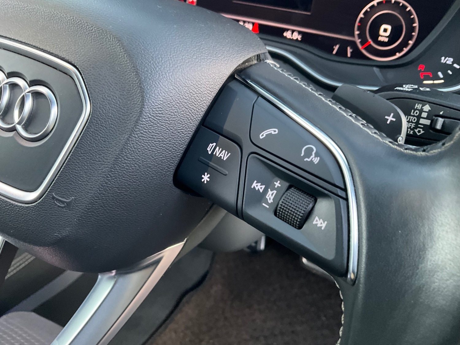 Used Audi Q5 2017 for sale - 76722025: Photo 46