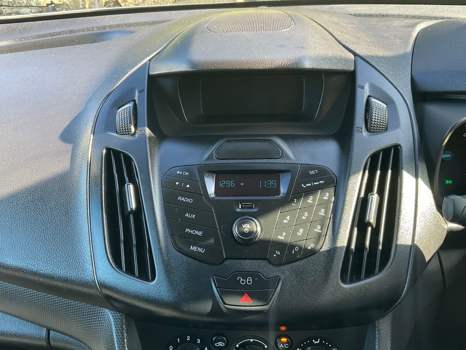 Used Ford Transit Connect 2017 for sale - 77735416: Photo 28