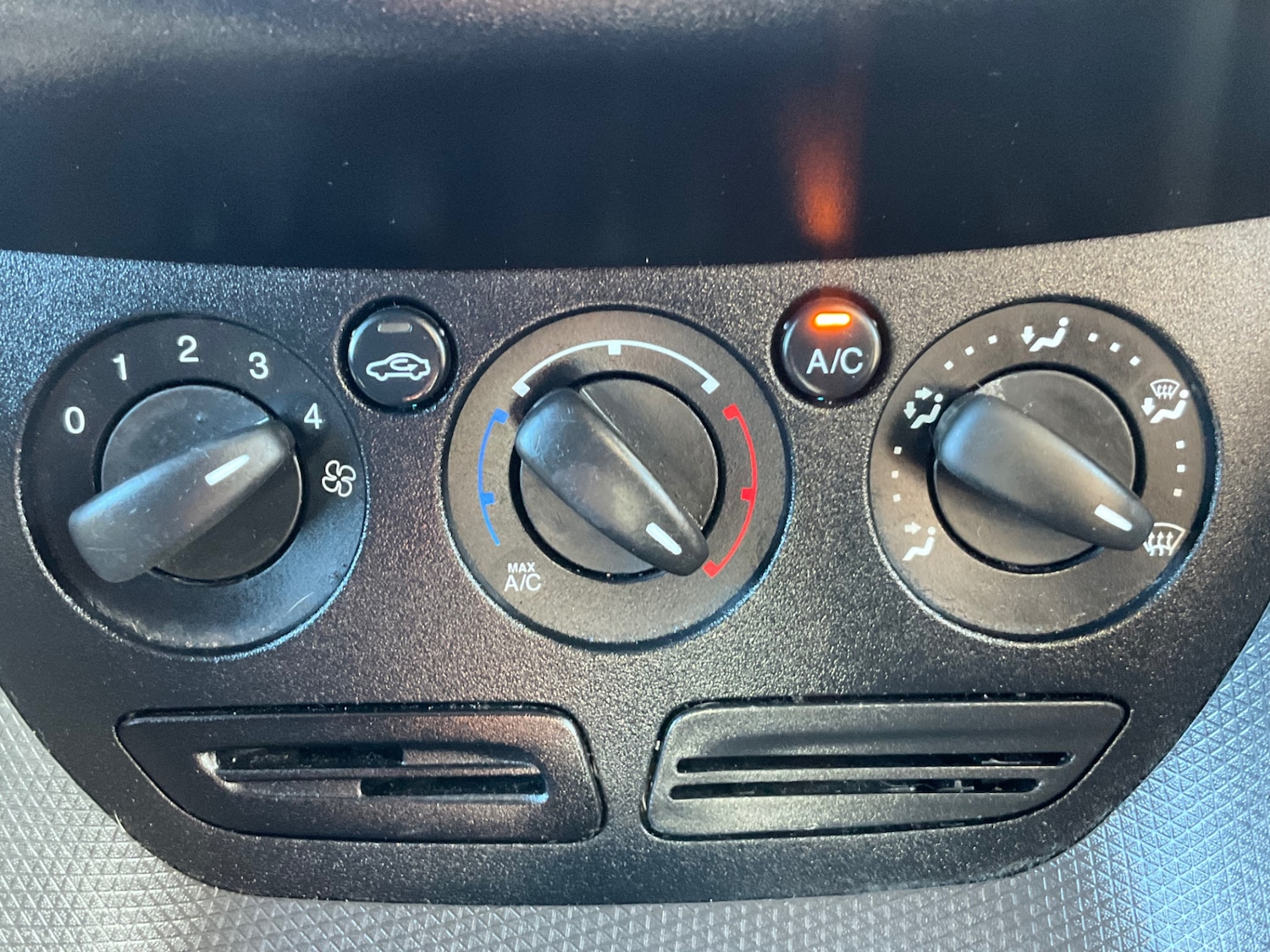 Used Ford Transit Connect 2017 for sale - 77735416: Photo 29