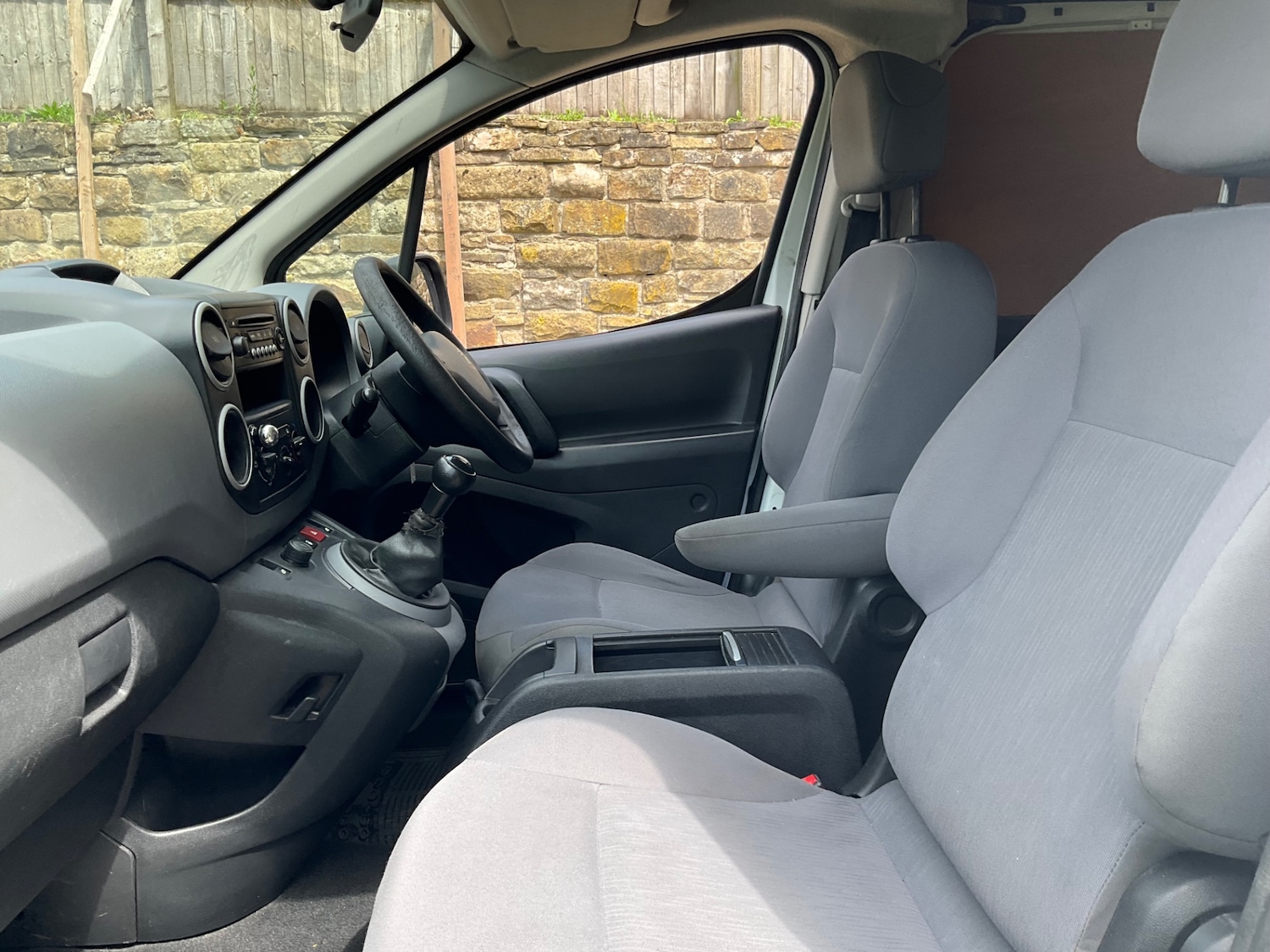 Used Peugeot Partner 2014 for sale - 76864260: Photo 22