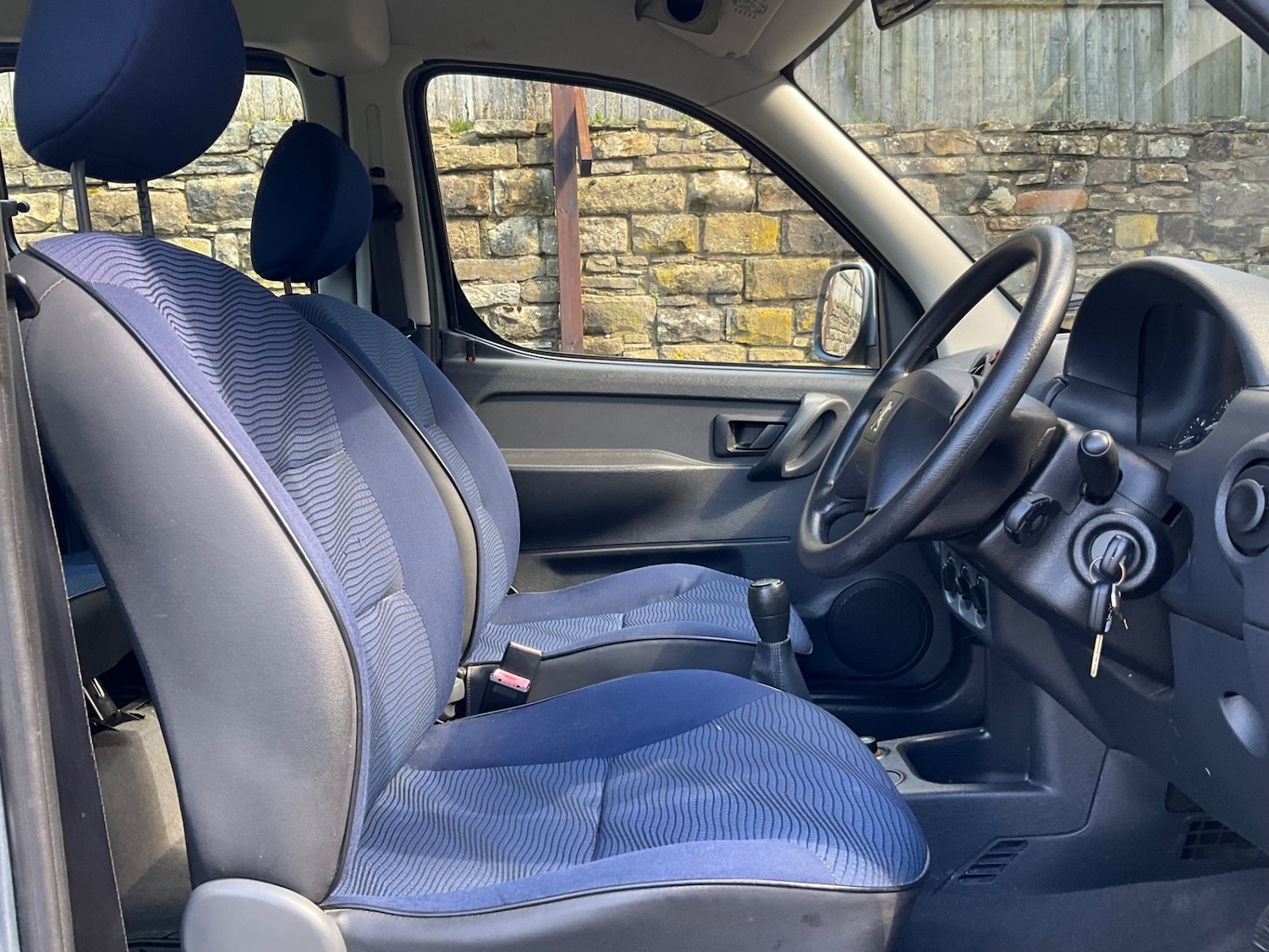 Used Peugeot Partner 2010 for sale - 78112500: Photo 12