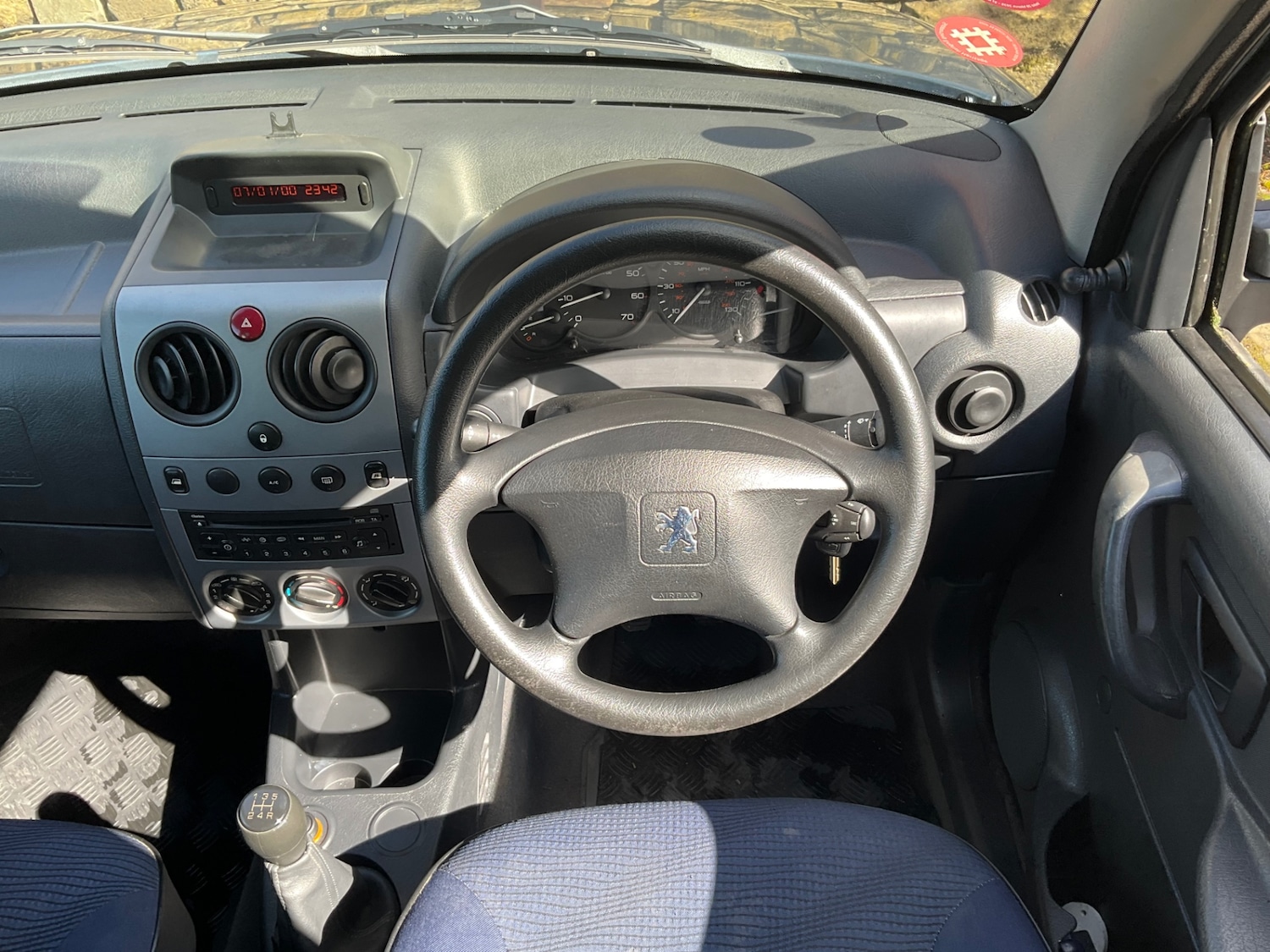 Used Peugeot Partner 2010 for sale - 78112500: Photo 21