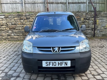 Used Peugeot Partner 2010 for sale - 78112500: Photo