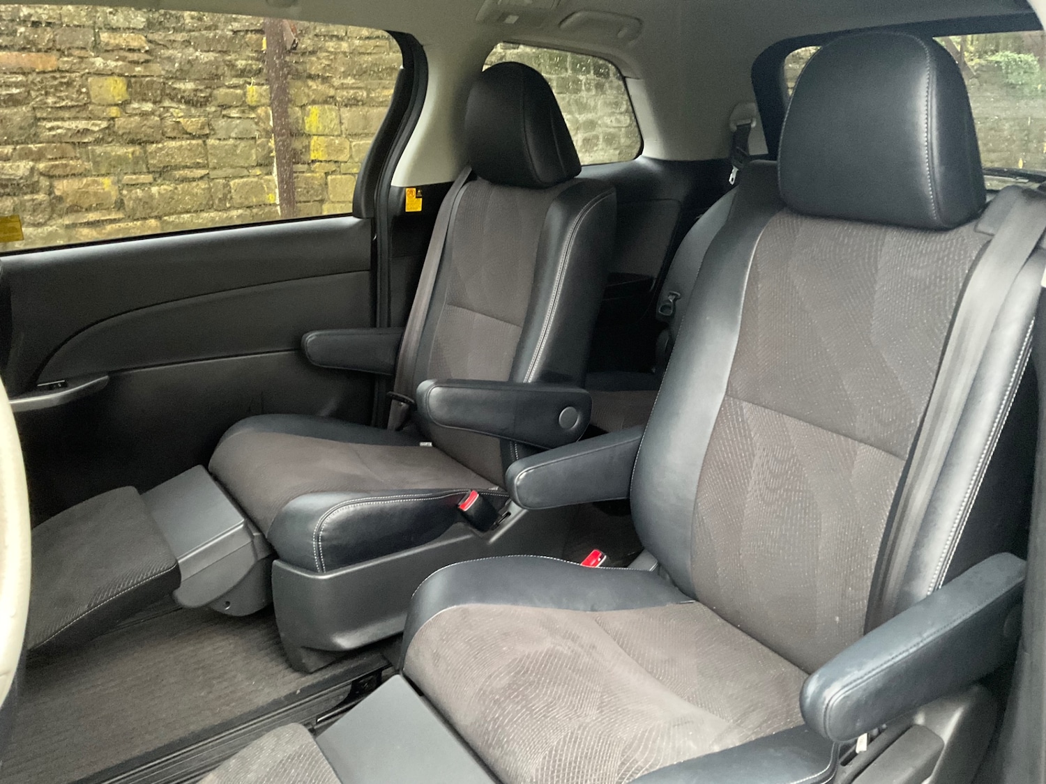 Used Toyota Estima 2014 for sale - 76946753: Photo 20