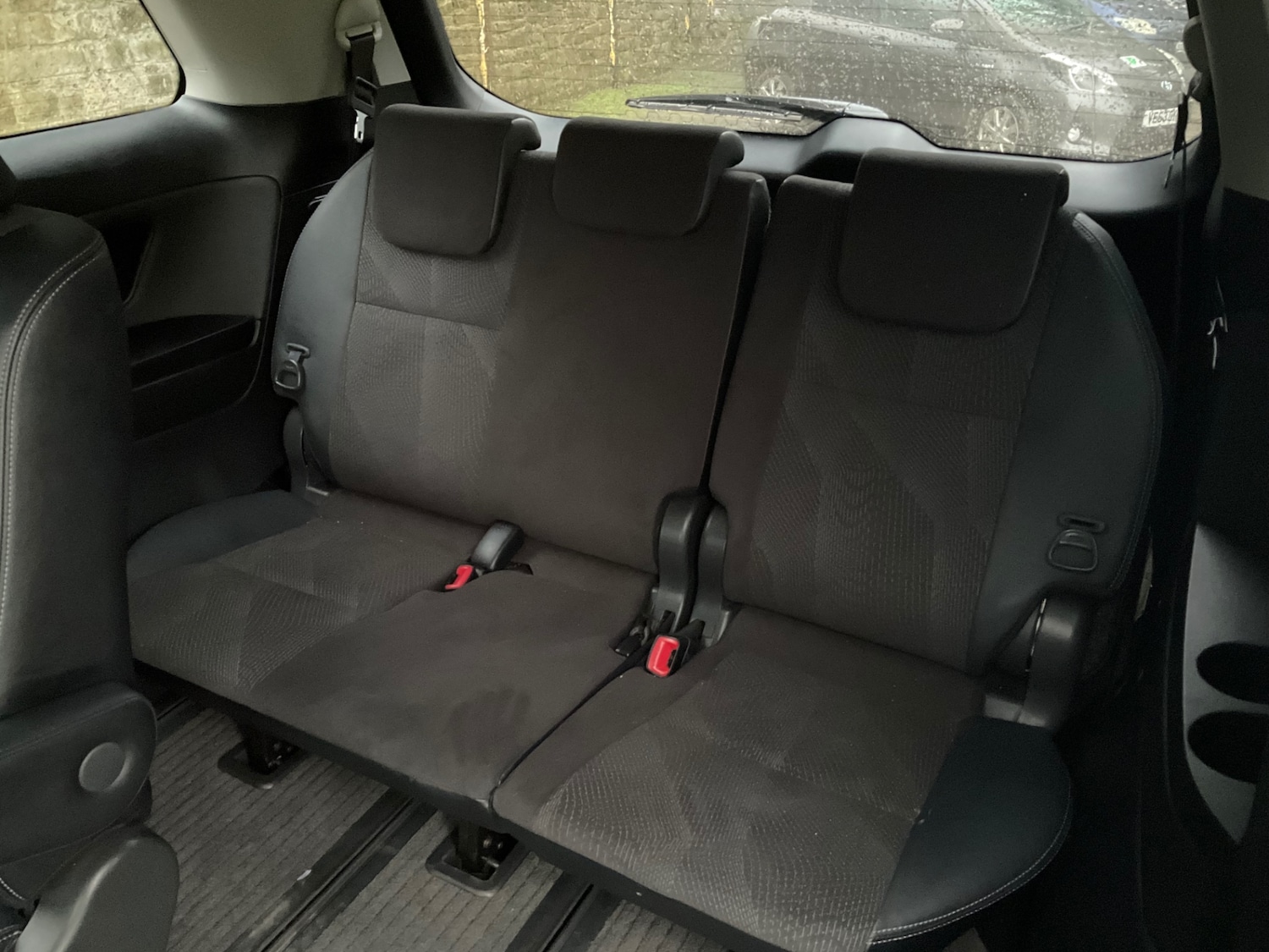 Used Toyota Estima 2014 for sale - 76946753: Photo 23