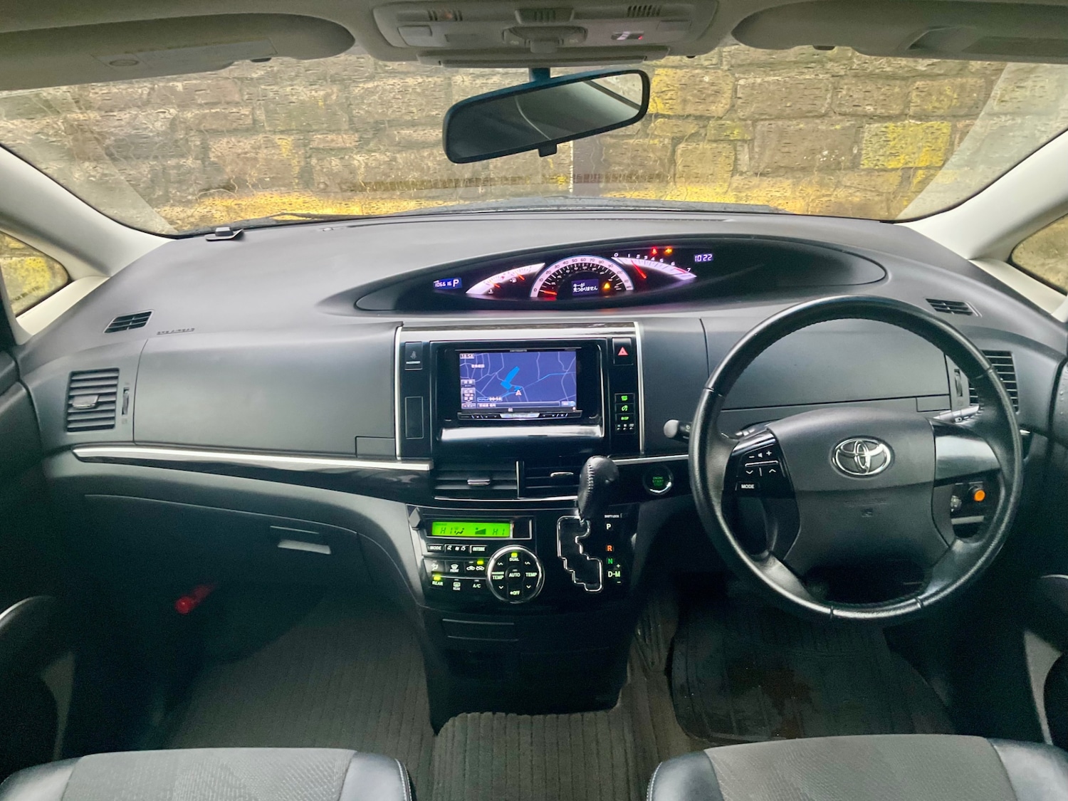 Used Toyota Estima 2014 for sale - 76946753: Photo 30