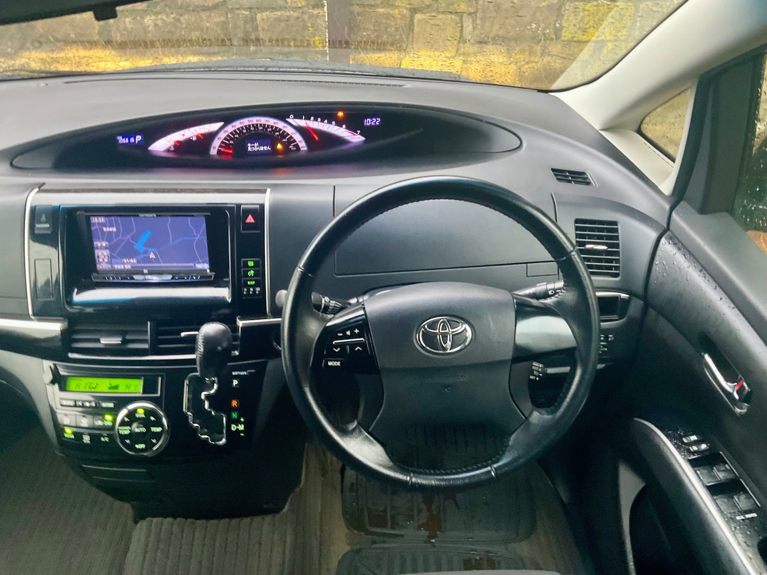 Used Toyota Estima 2014 for sale - 76946753: Photo 31