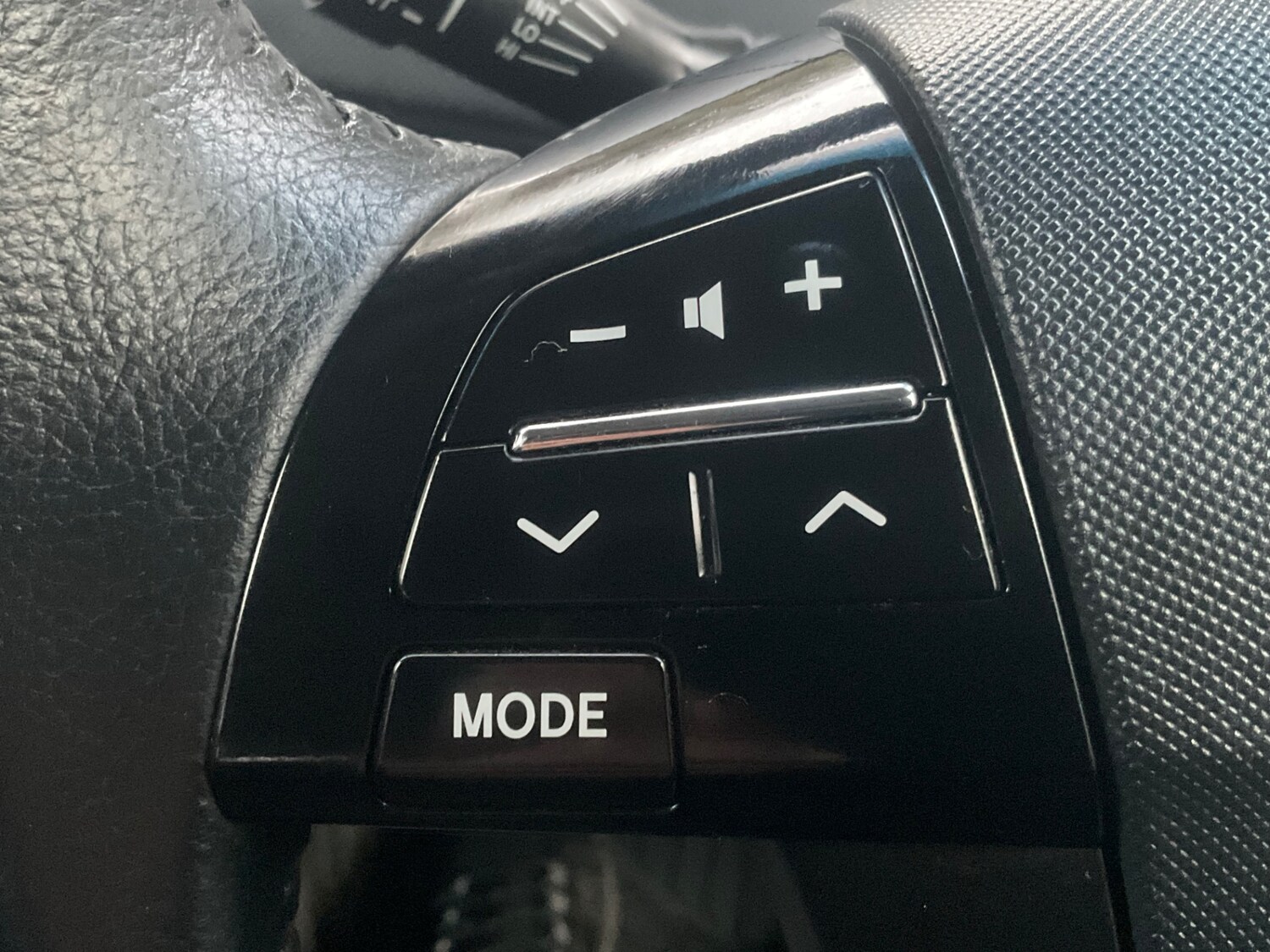 Used Toyota Estima 2014 for sale - 76946753: Photo 45