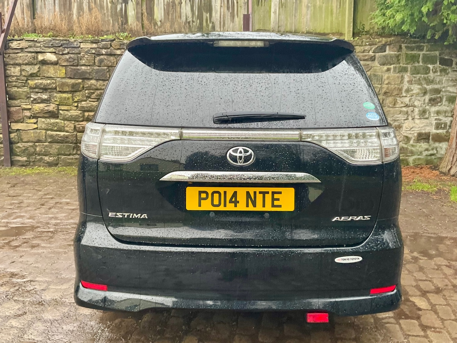 Used Toyota Estima 2014 for sale - 76946753: Photo 5