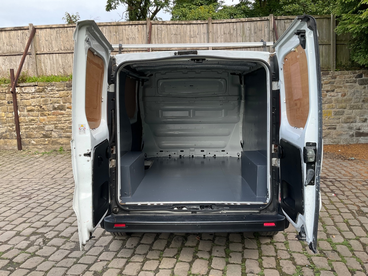 Used Vauxhall Vivaro 2013 for sale - 76403281: Photo 11