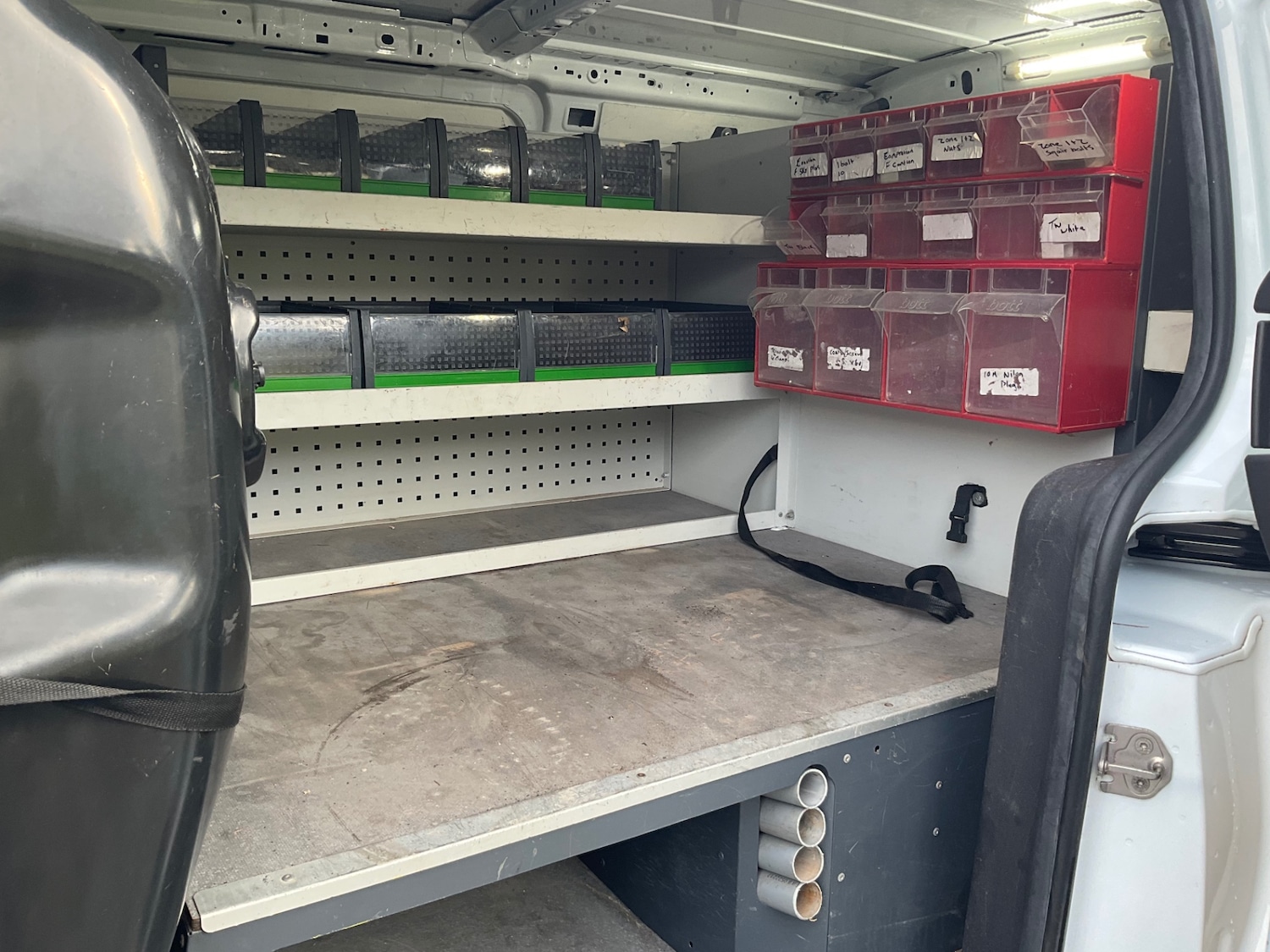 Used Ford Transit Connect 2017 for sale - 77651191: Photo 13