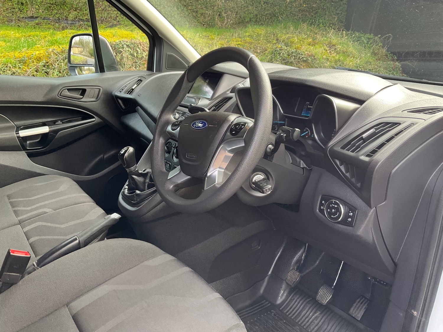 Used Ford Transit Connect 2017 for sale - 77651191: Photo 19