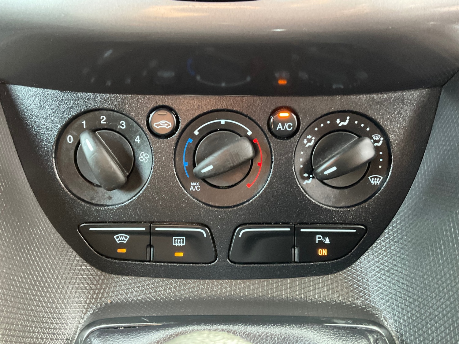 Used Ford Transit Connect 2017 for sale - 77651191: Photo 32