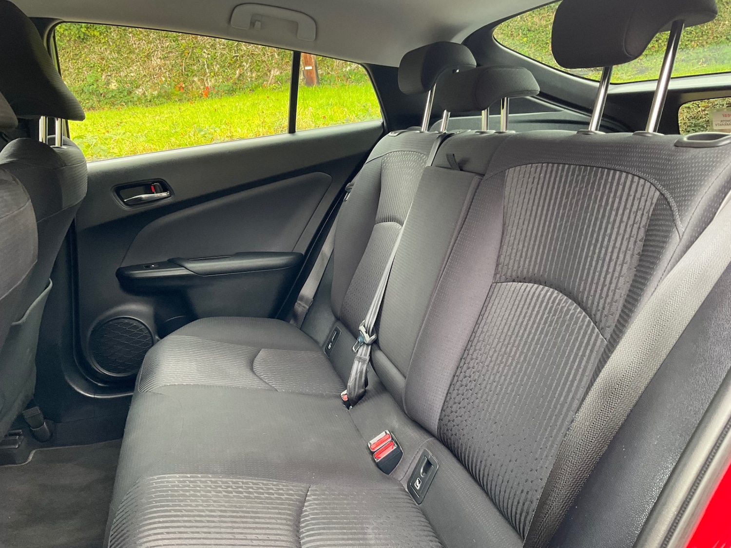 Used Toyota Prius 2017 for sale - 76636836: Photo 13