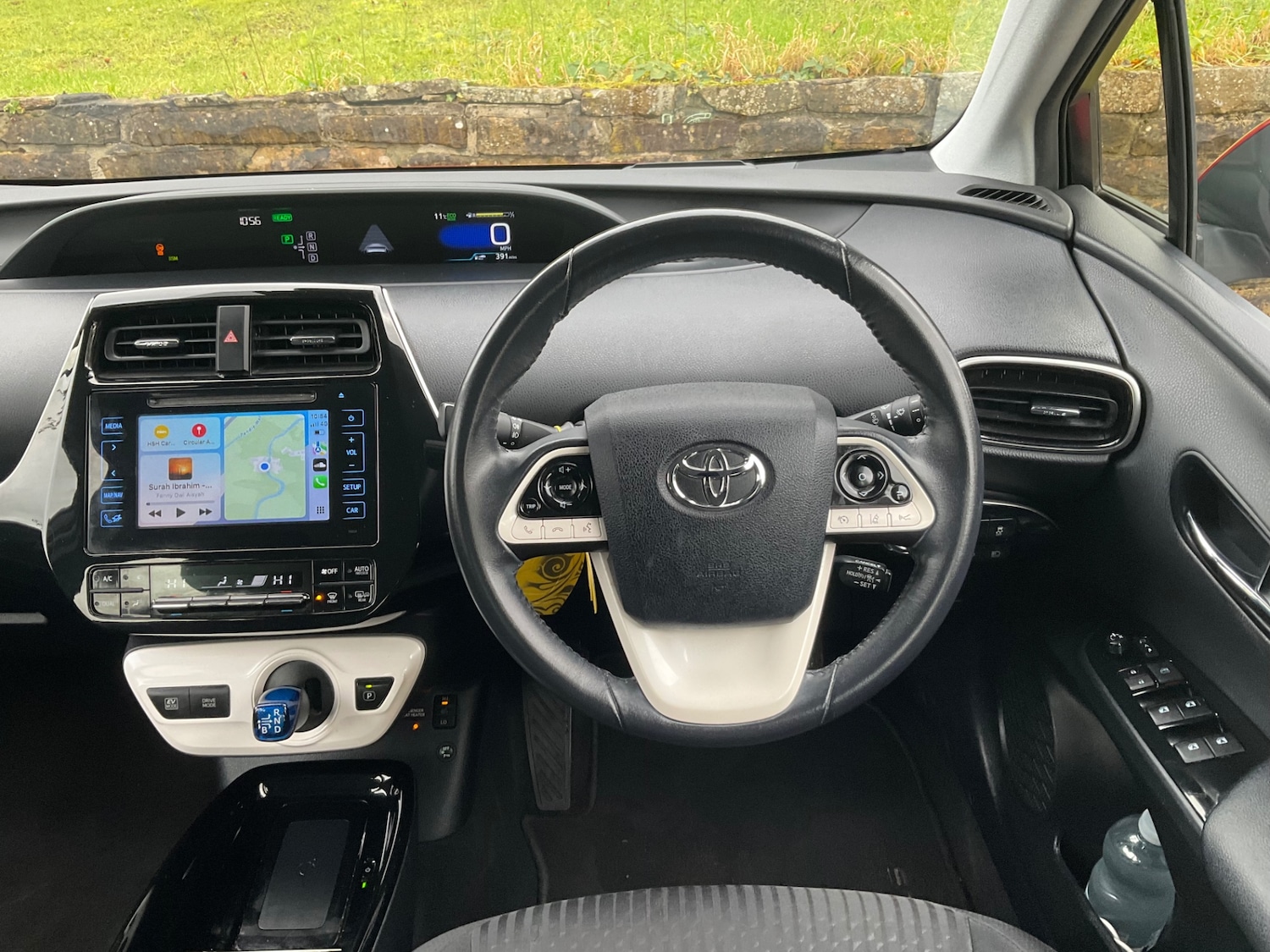 Used Toyota Prius 2017 for sale - 76636836: Photo 15