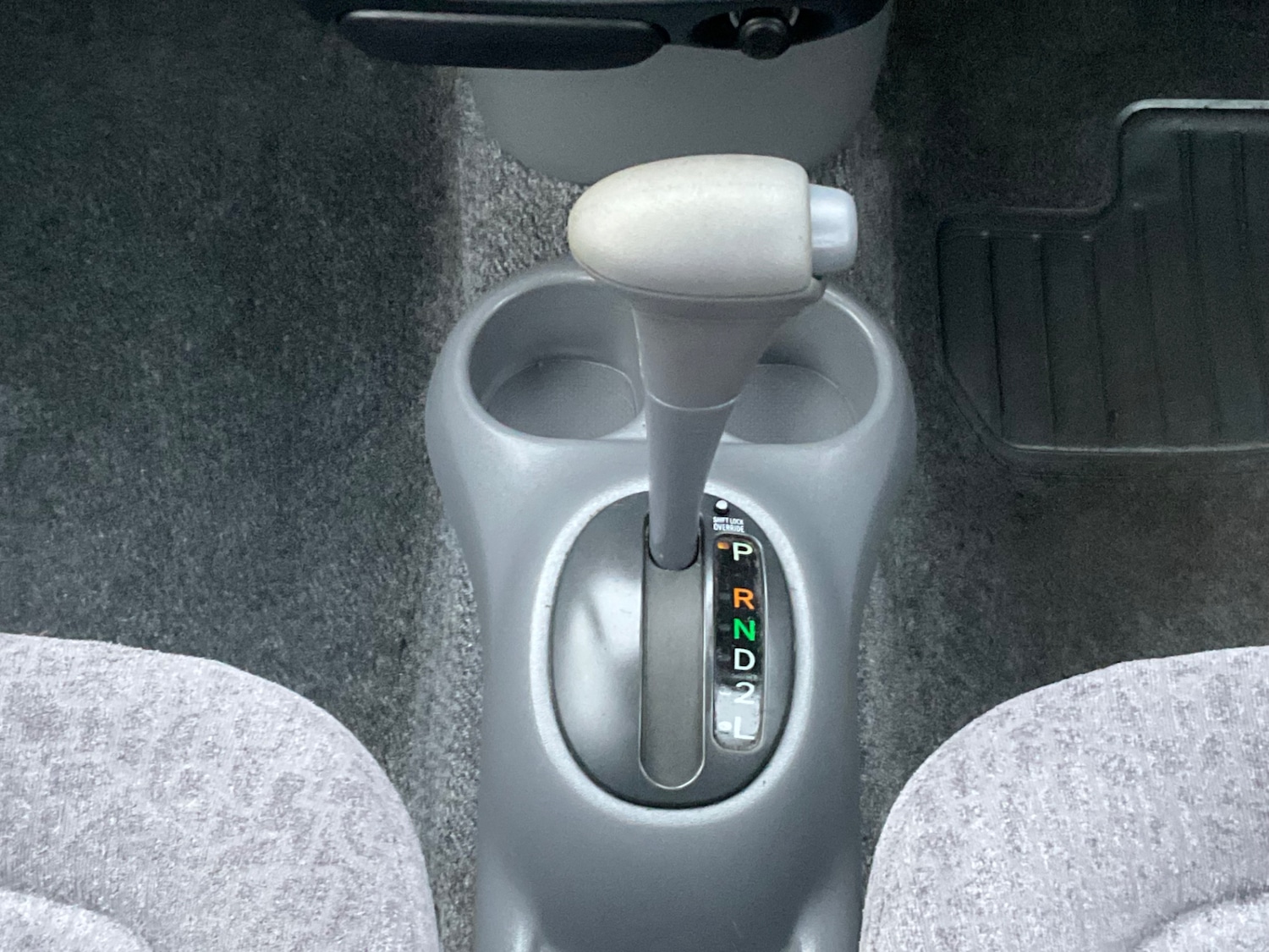 Used Toyota Yaris Verso 2003 for sale - 77210934: Photo 28