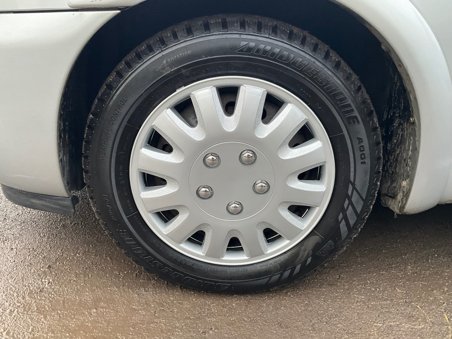 Used Toyota Yaris Verso 2003 for sale - 77210934: Photo 43