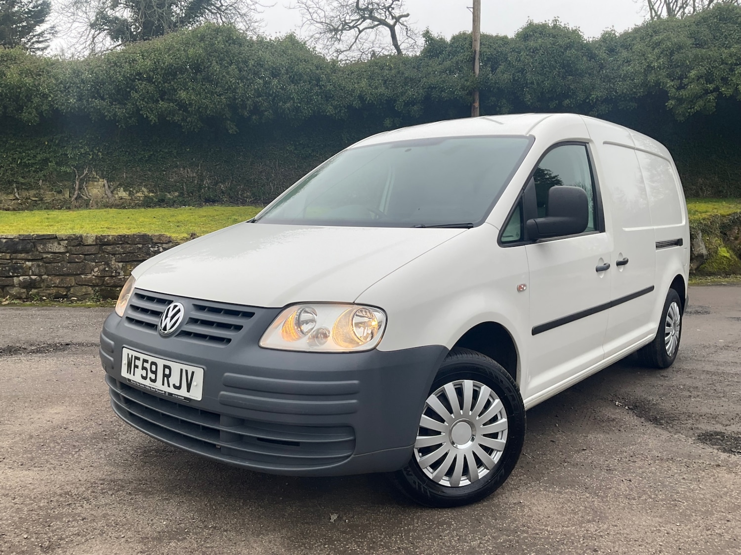 Used Volkswagen Caddy Maxi 2009 for sale - 77502874: Photo 3