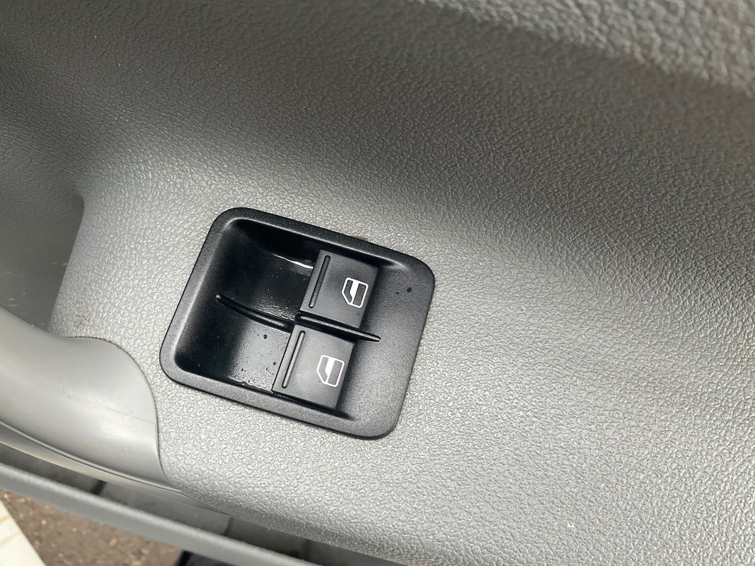 Used Volkswagen Caddy Maxi 2009 for sale - 77502874: Photo 30