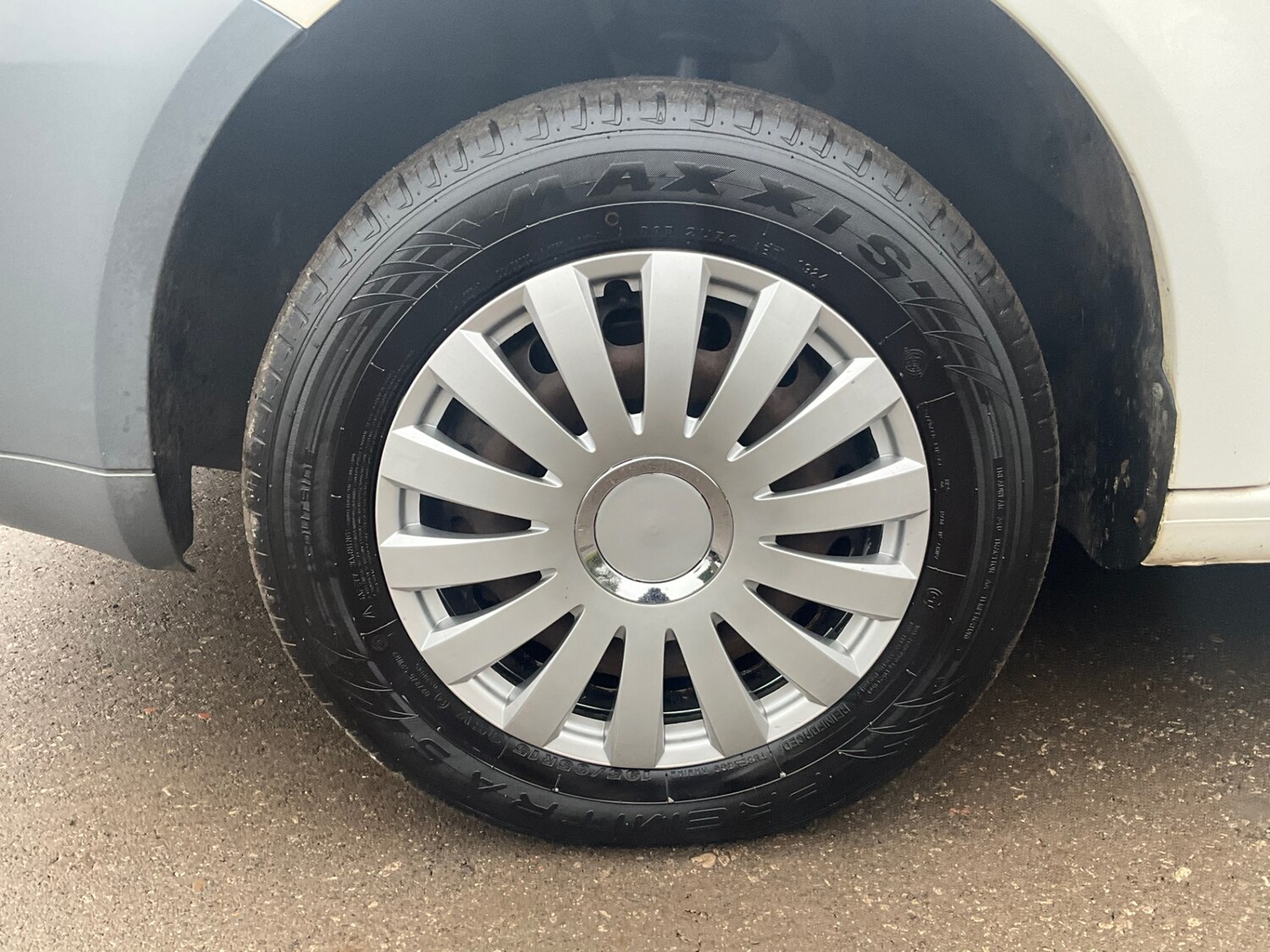 Used Volkswagen Caddy Maxi 2009 for sale - 77502874: Photo 38