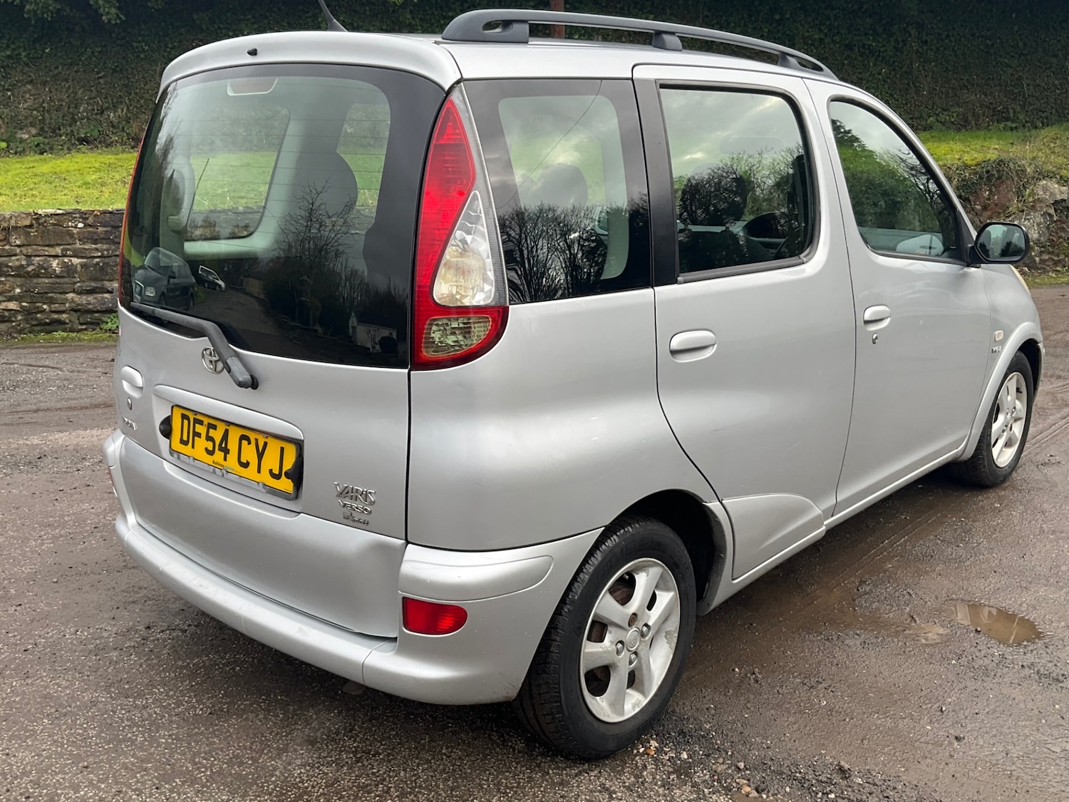 Used Toyota Yaris Verso 2005 for sale - 76719657: Photo 6