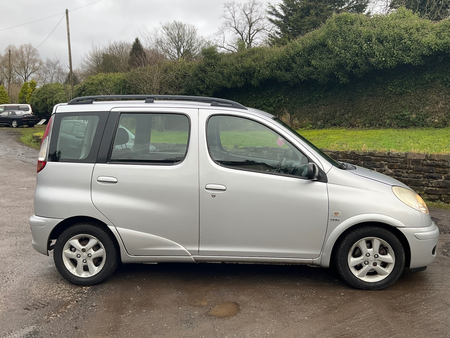 Used Toyota Yaris Verso 2005 for sale - 76719657: Photo 8