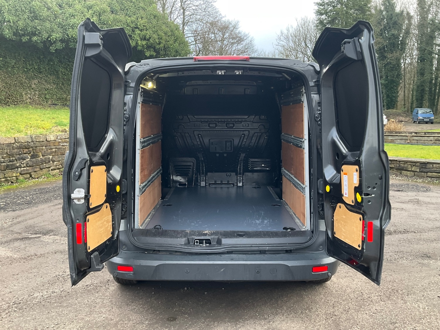 Used Ford Transit Connect 2017 for sale - 77366881: Photo 11