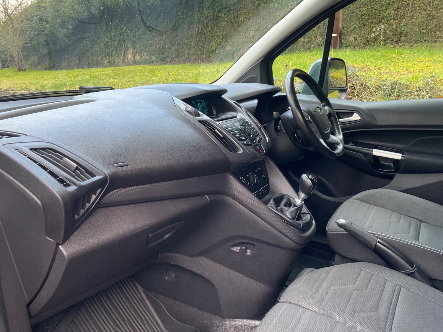 Used Ford Transit Connect 2017 for sale - 77366881: Photo 18