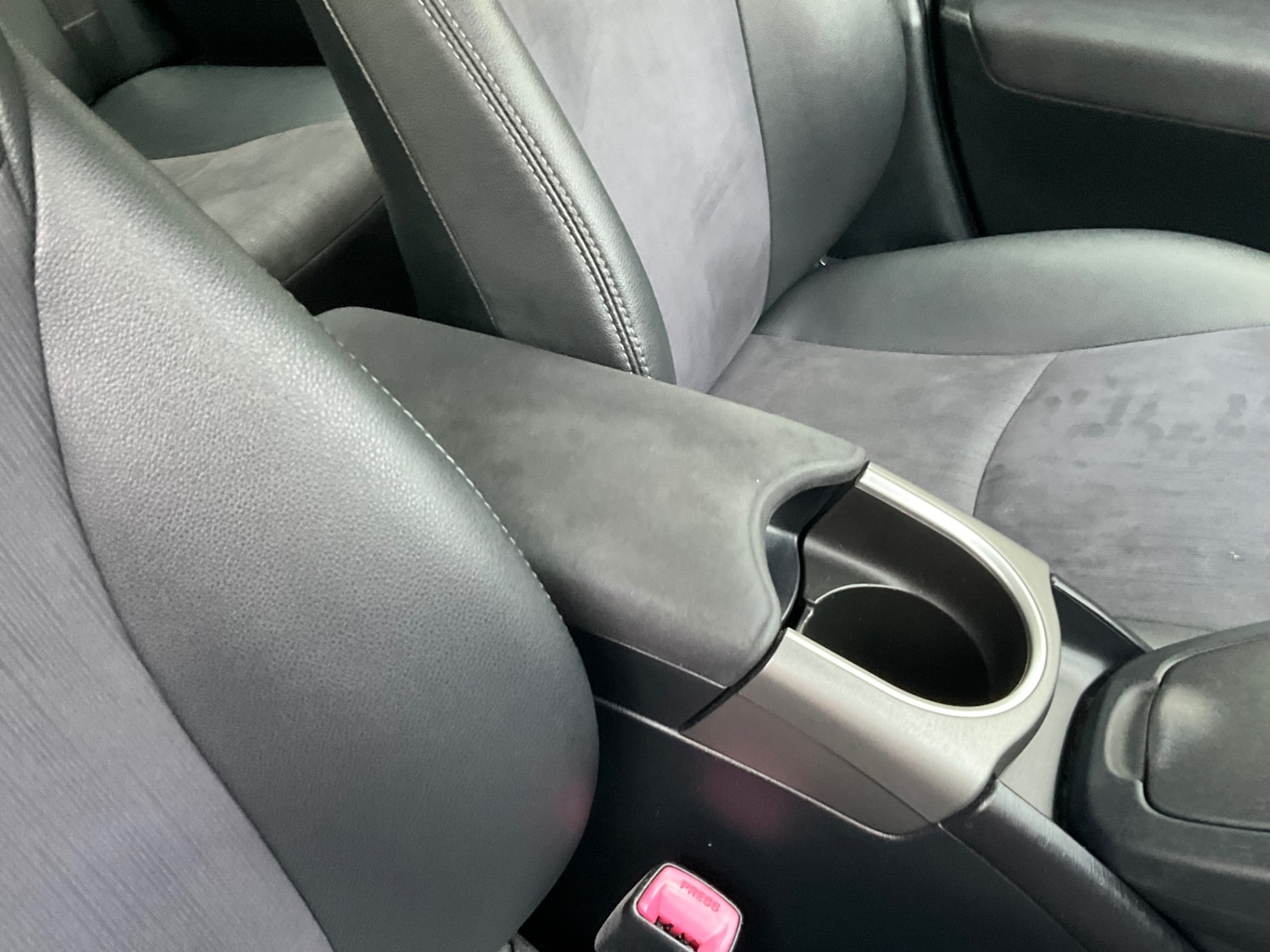 Used Toyota Prius 2013 for sale - 77173294: Photo 21