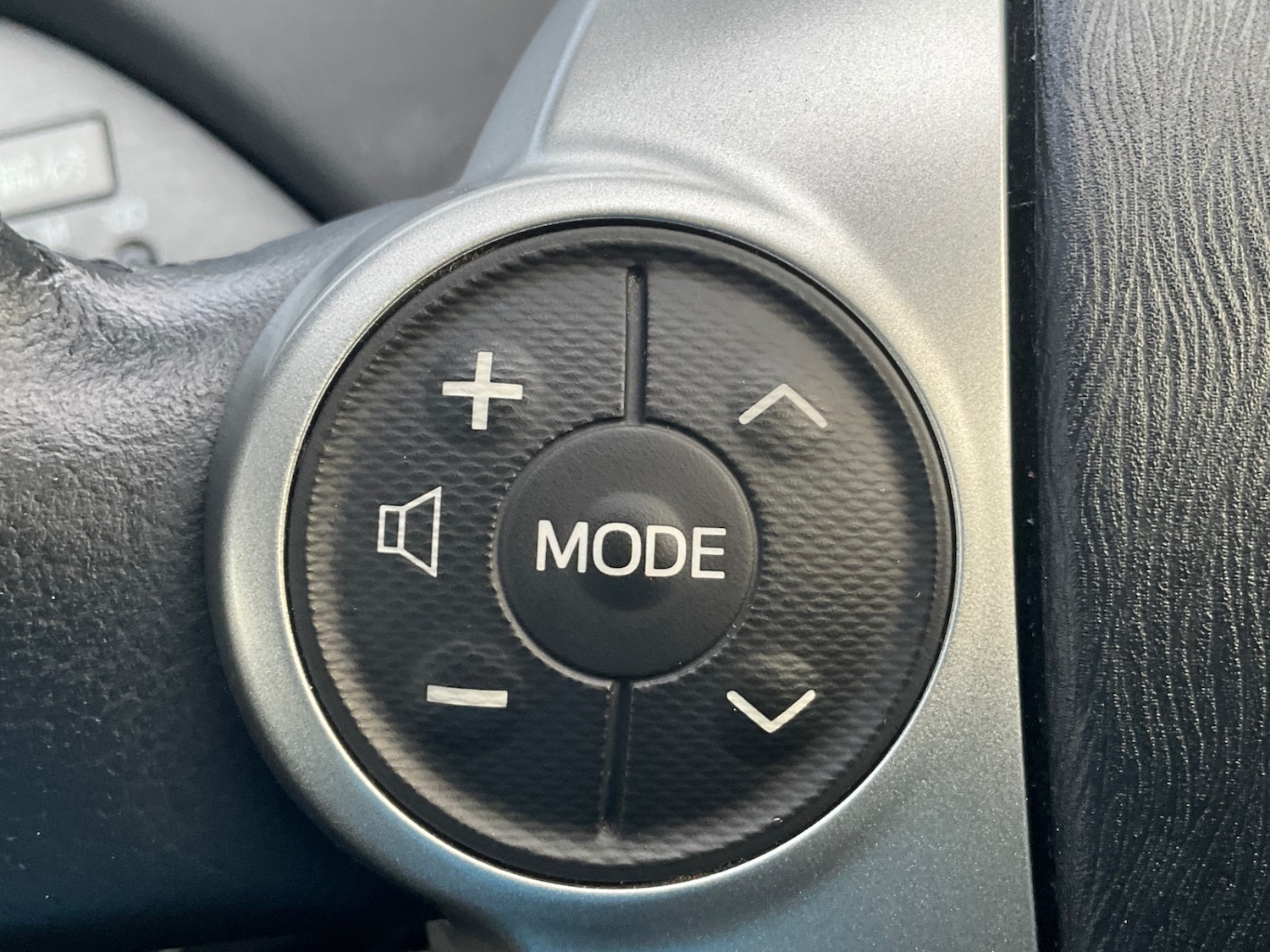 Used Toyota Prius 2013 for sale - 77173294: Photo 38