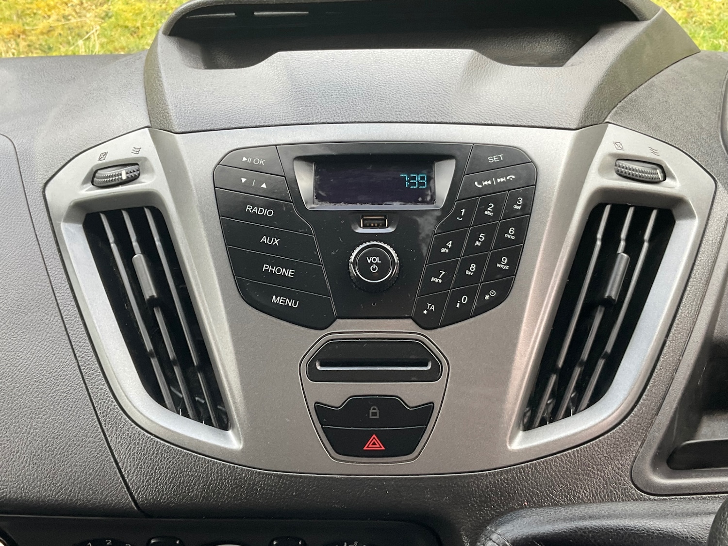 Used Ford Transit Custom 2014 for sale - 77760677: Photo 27