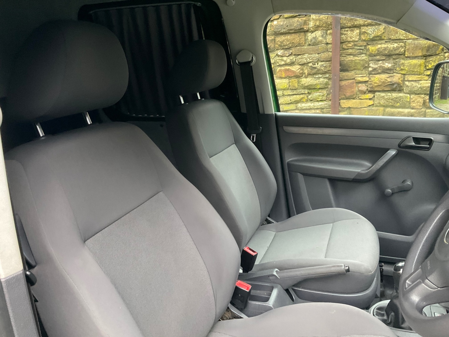 Used Volkswagen Caddy Maxi 2015 for sale - 76853911: Photo 15