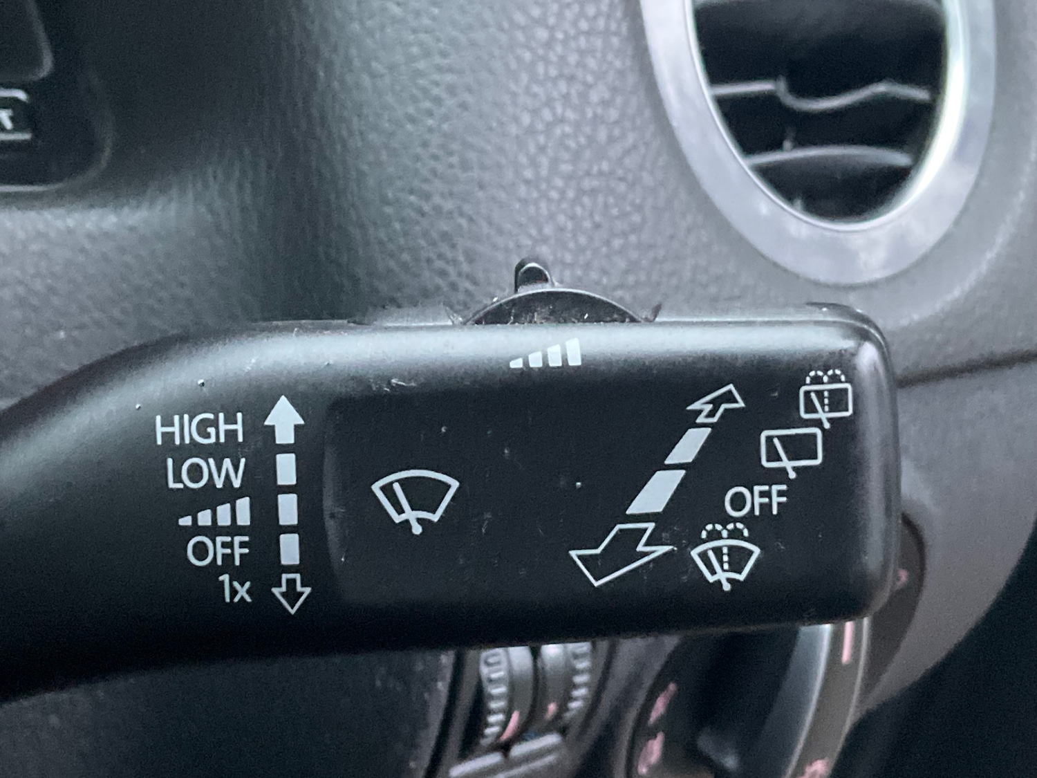 Used Volkswagen Tiguan 2012 for sale - 76911480: Photo 34