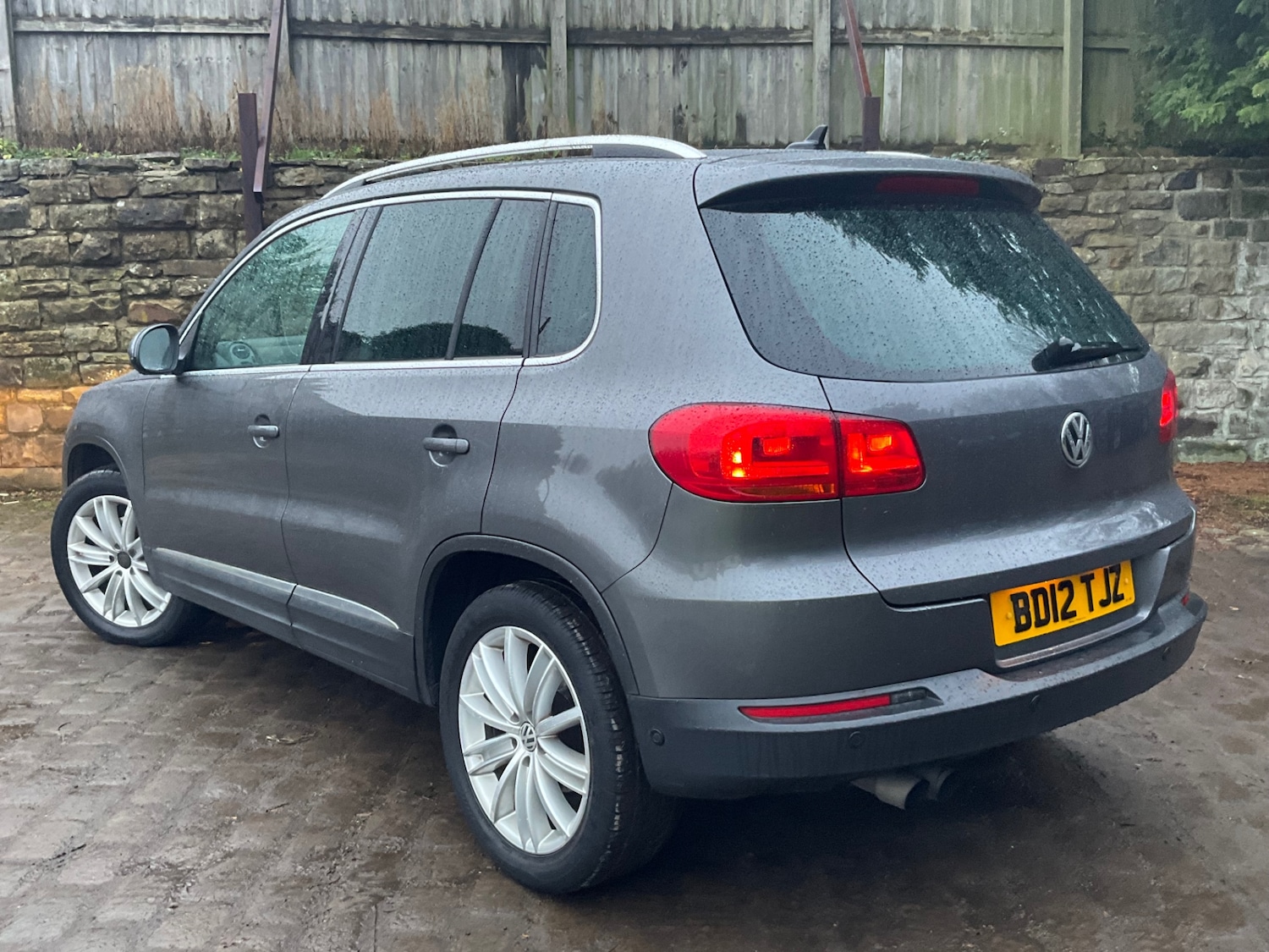 Used Volkswagen Tiguan 2012 for sale - 76911480: Photo 4