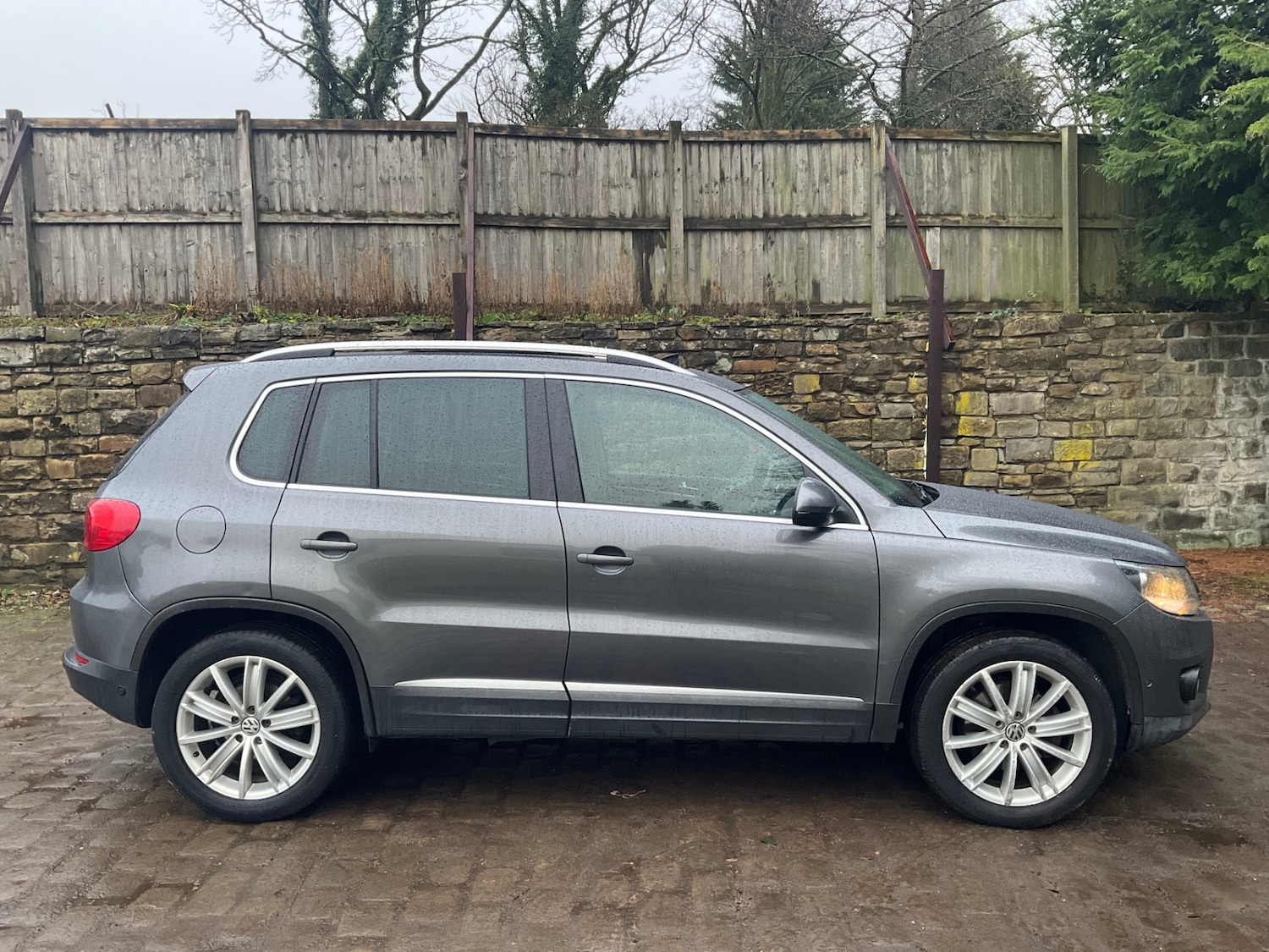 Used Volkswagen Tiguan 2012 for sale - 76911480: Photo 8