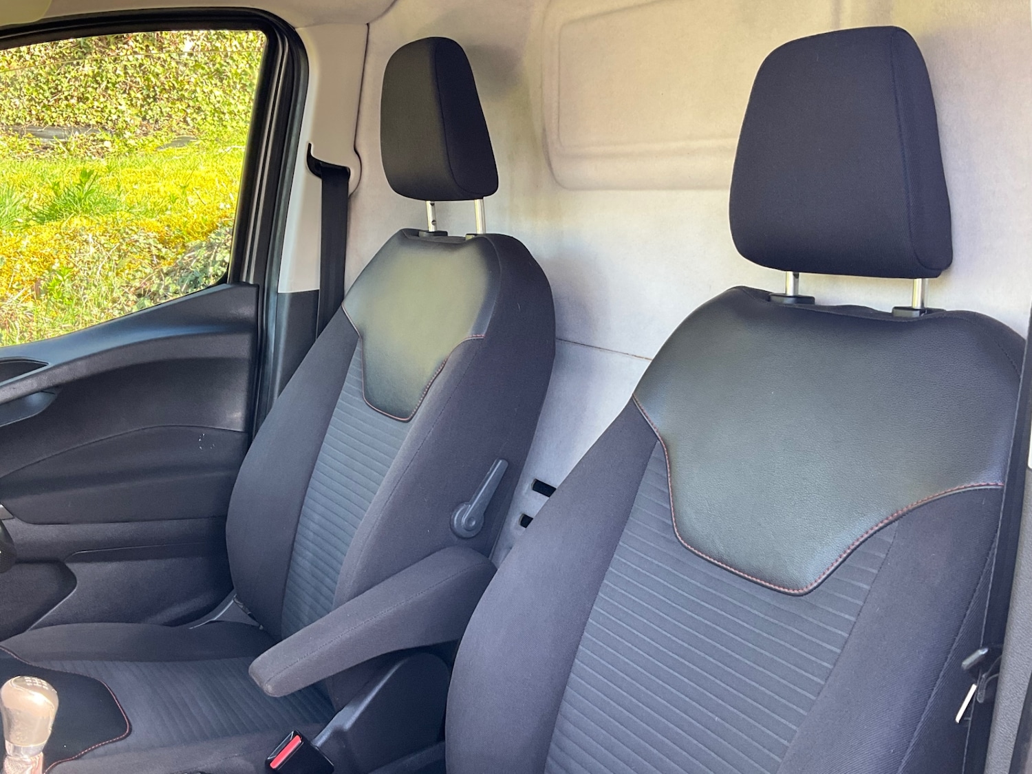 Used Ford Transit Courier 2018 for sale - 77889972: Photo 15